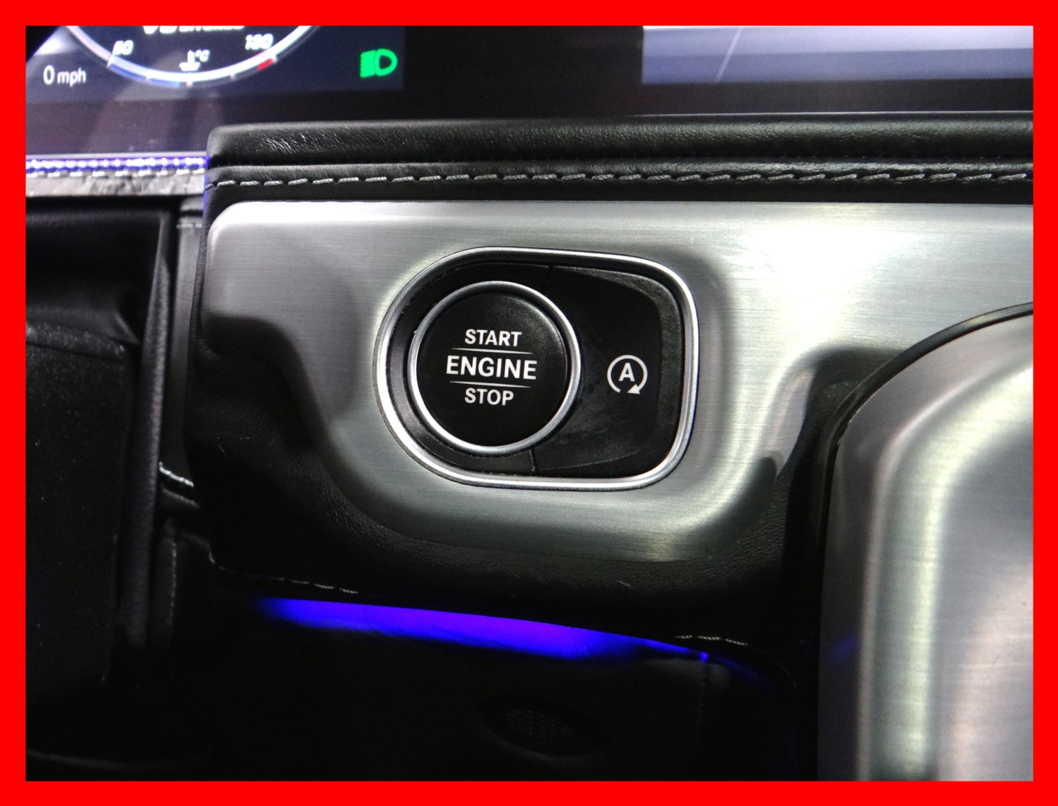 /carconnectiontoronto/2019-Mercedes-Benz-G-Class-11142492980652108.jpg