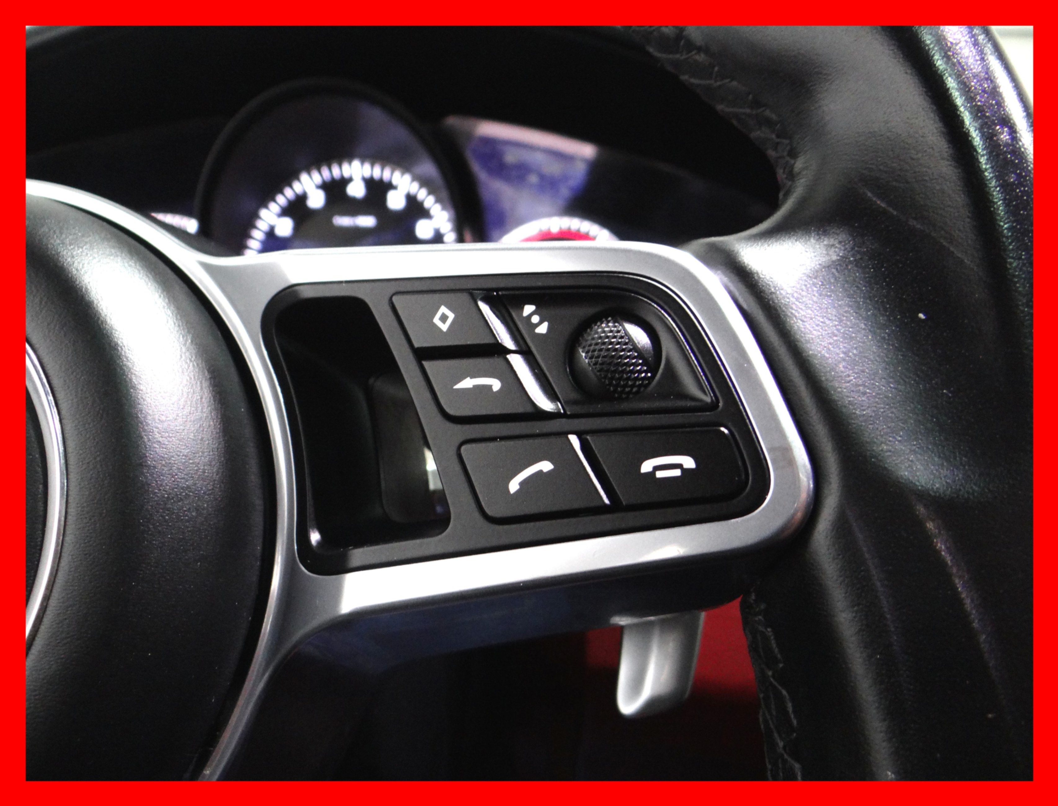 /carconnectiontoronto/2019-Porsche-Cayenne-48635574542144044.jpg