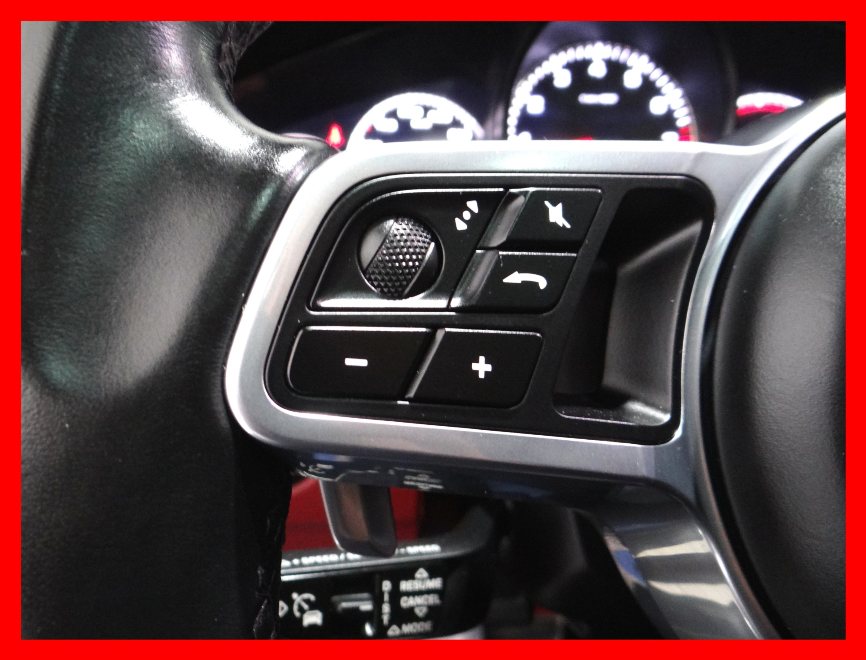 /carconnectiontoronto/2019-Porsche-Cayenne-6120365709362452.jpg