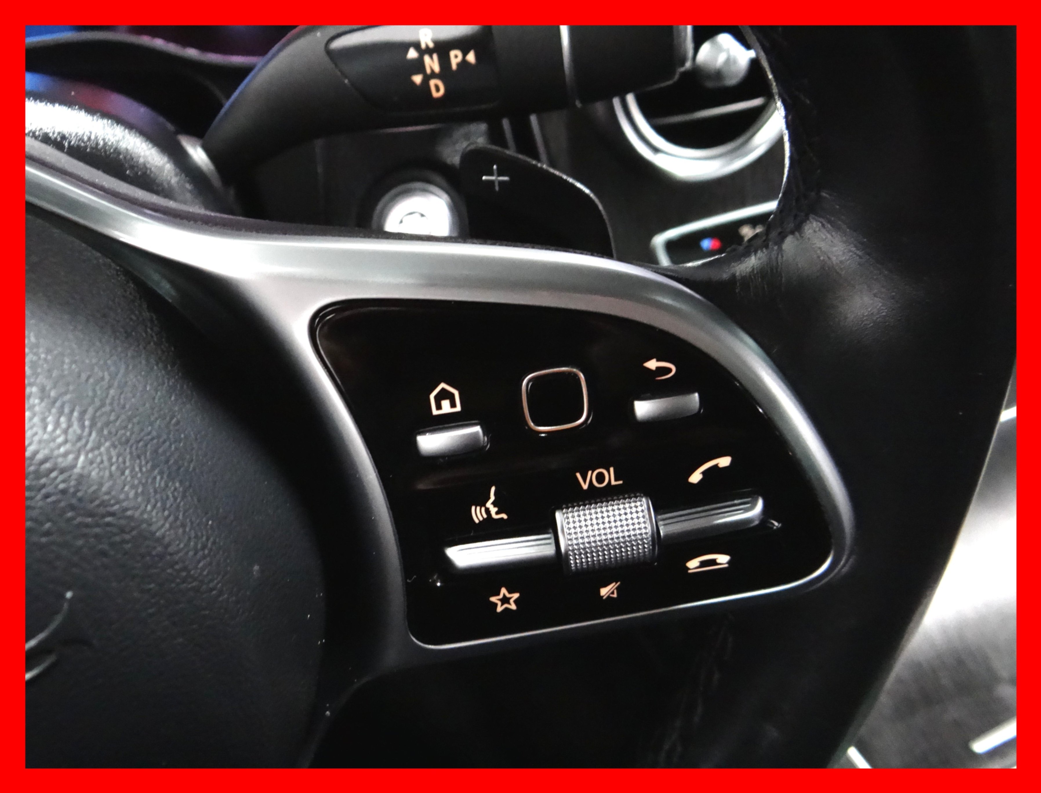 /carconnectiontoronto/2020-Mercedes-Benz-GLC-Class-03646705932770211.jpg