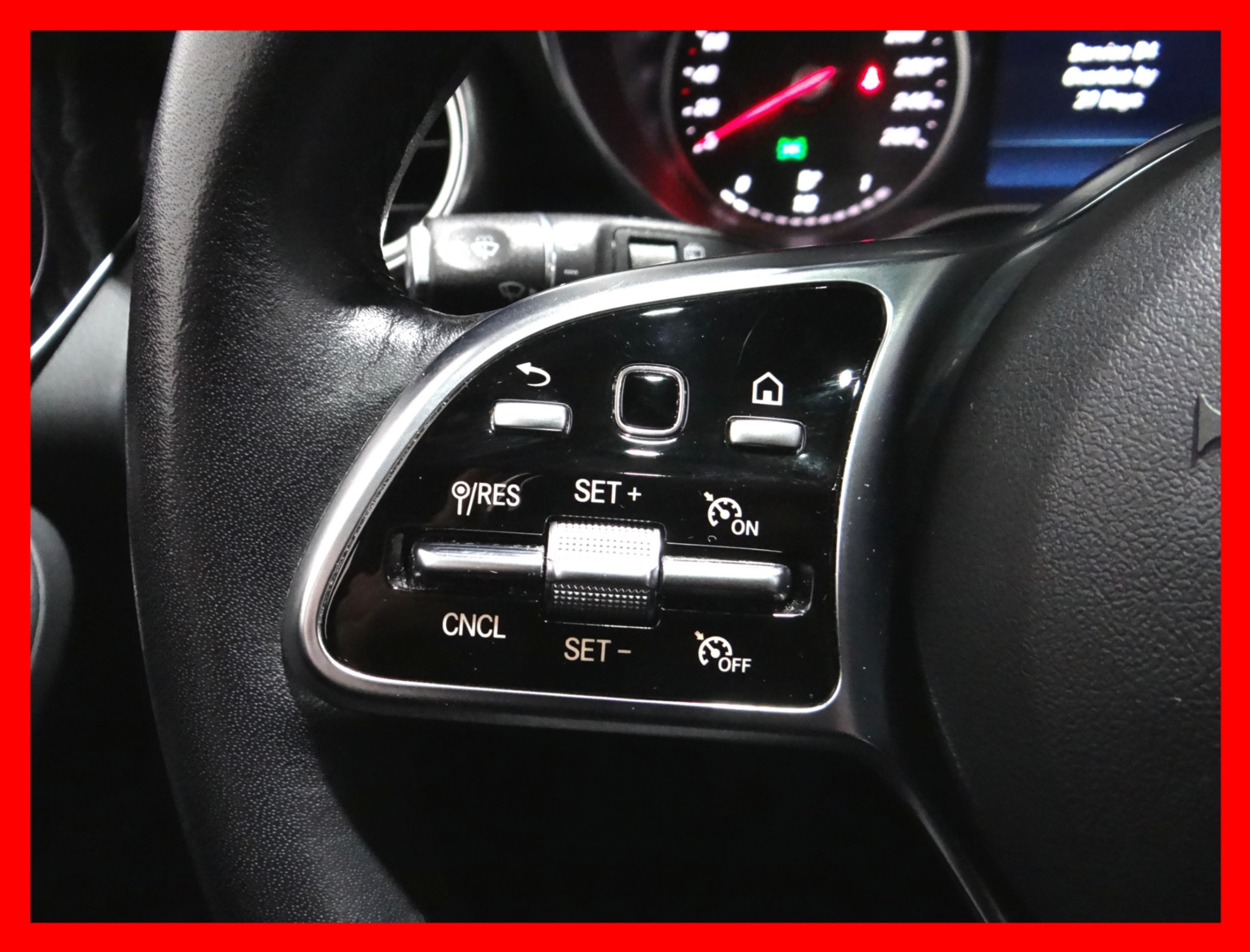 /carconnectiontoronto/2020-Mercedes-Benz-GLC-Class-7010214395320706.jpg
