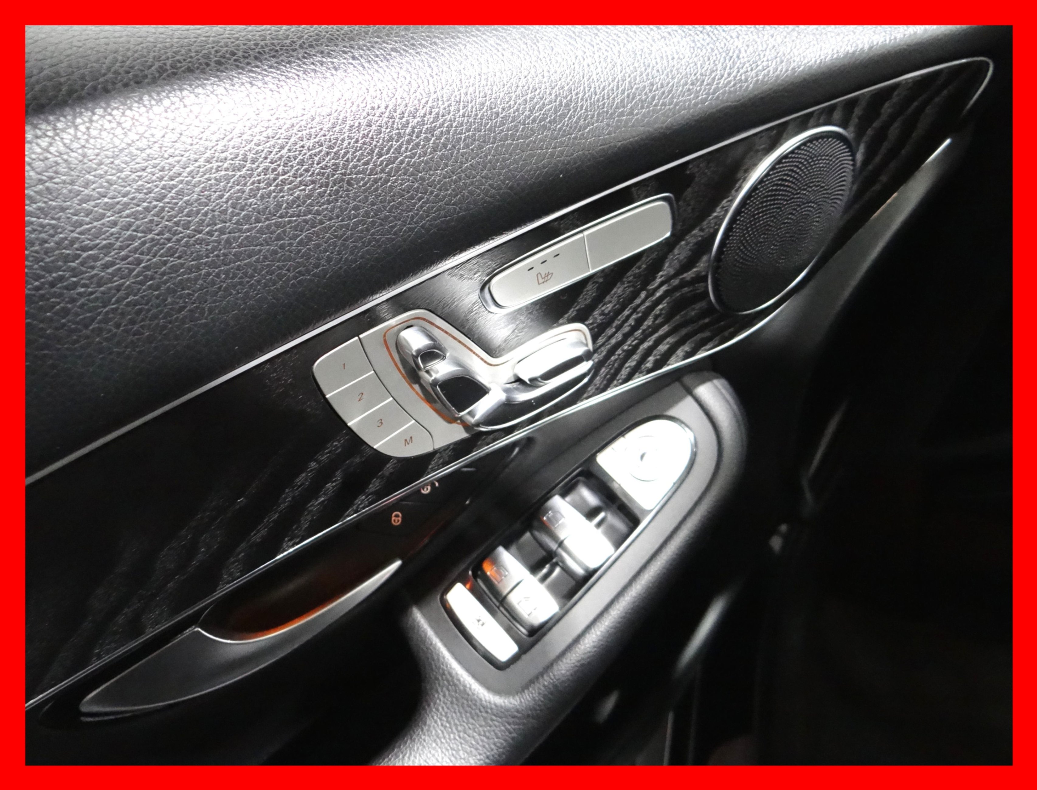 /carconnectiontoronto/2020-Mercedes-Benz-GLC-Class-9343811399860389.jpg