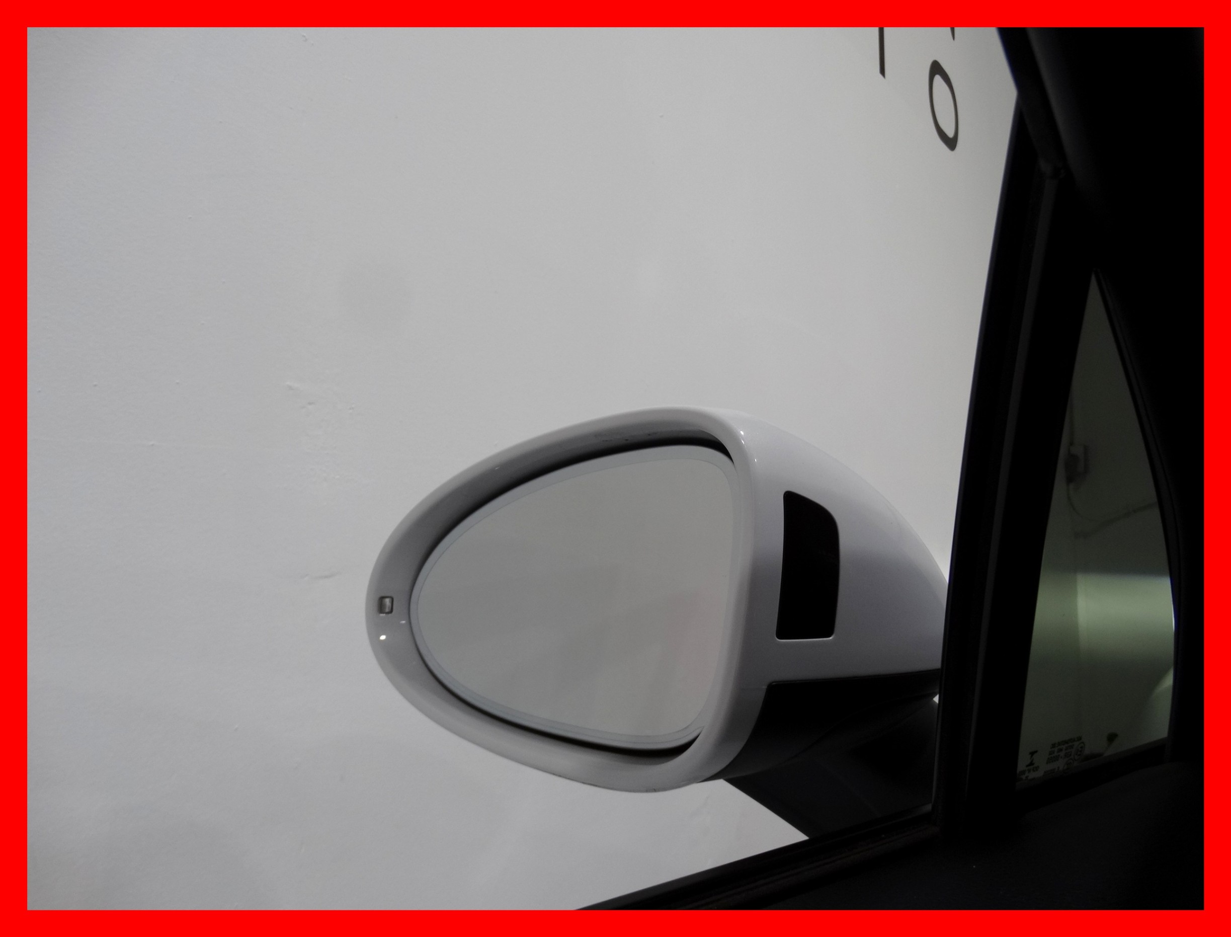 /carconnectiontoronto/2020-Porsche-Macan-7886352942625887.jpg