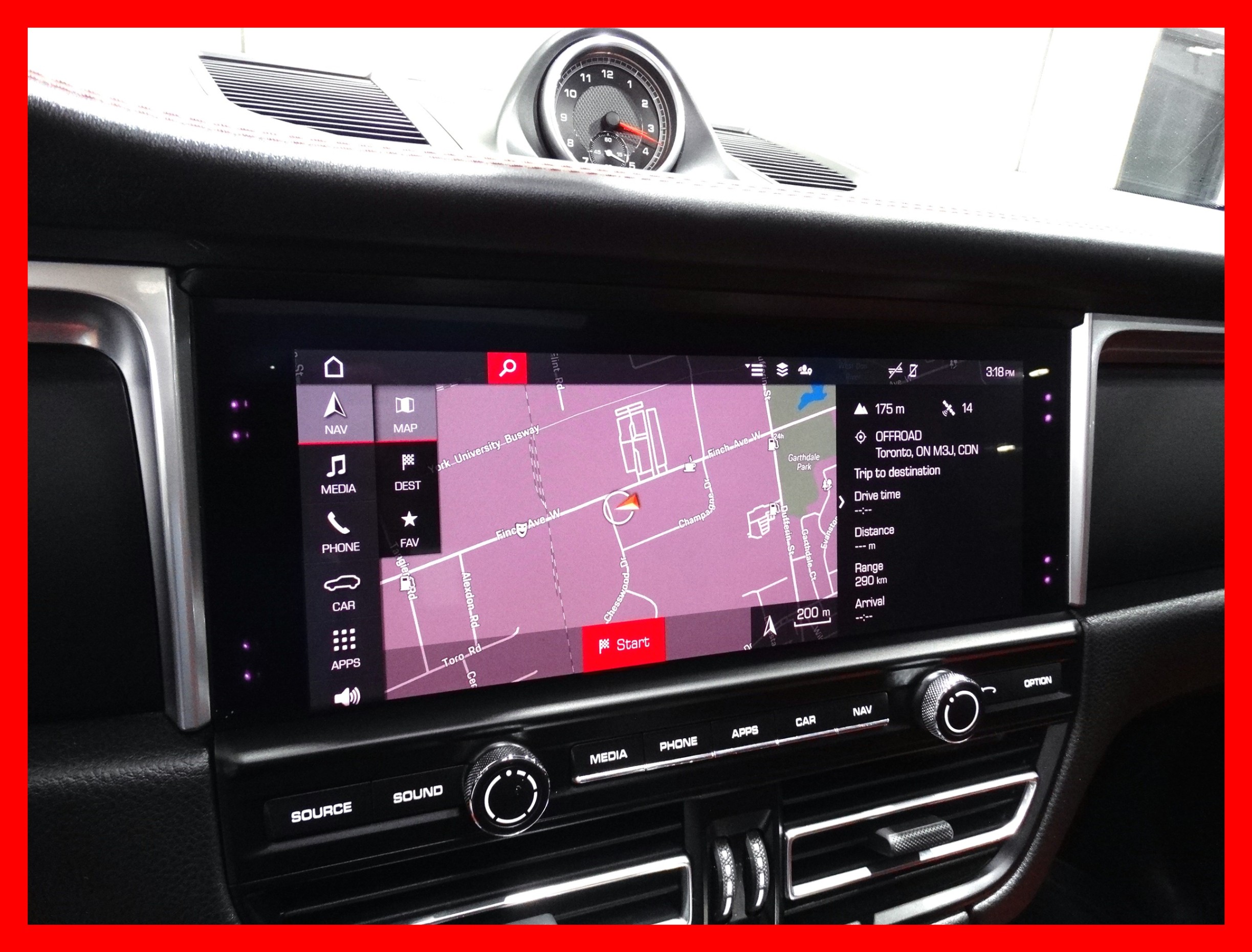/carconnectiontoronto/2020-Porsche-Macan-8797288687885878.jpg