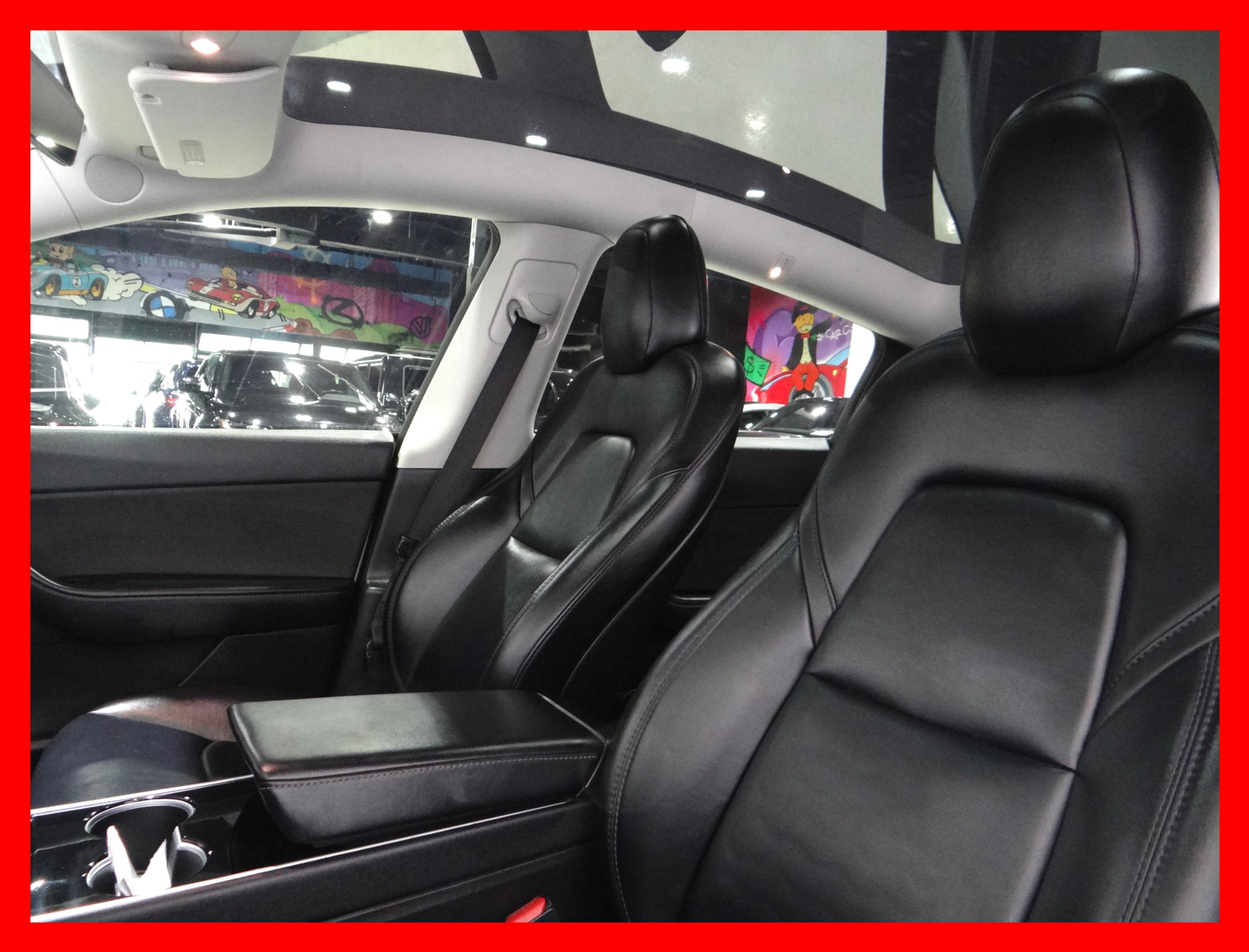 /carconnectiontoronto/2020-Tesla-ModelY-31892815947806596.jpg