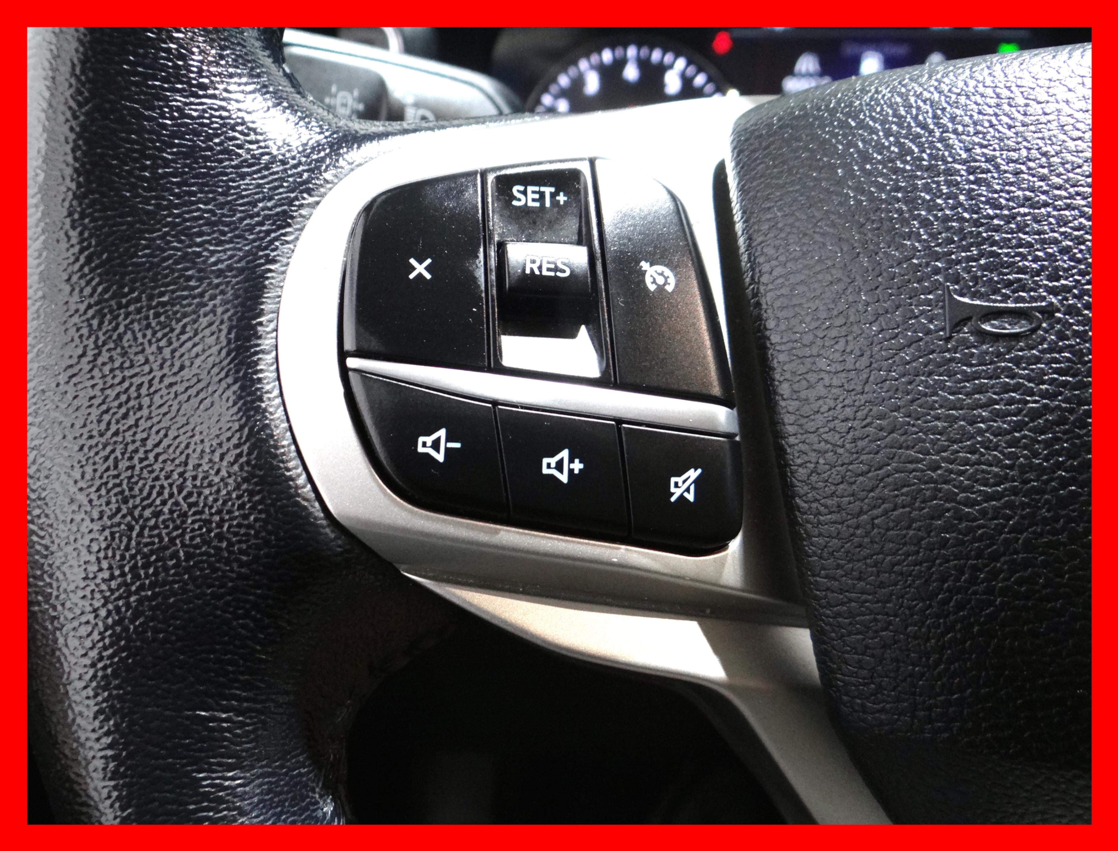 /carconnectiontoronto/2021-Ford-Explorer-1988173650792009.jpg