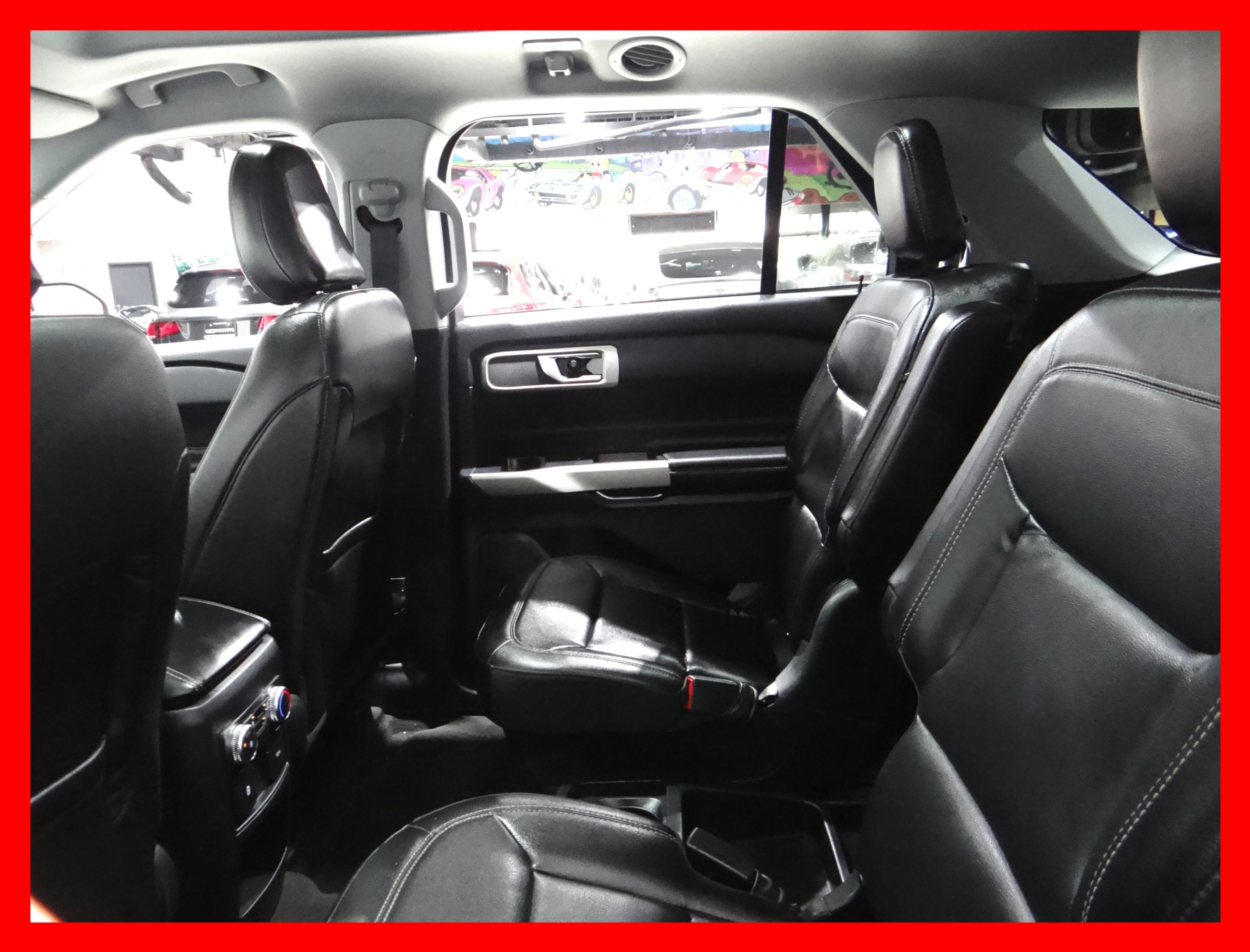 /carconnectiontoronto/2021-Ford-Explorer-25690679671203975.jpg