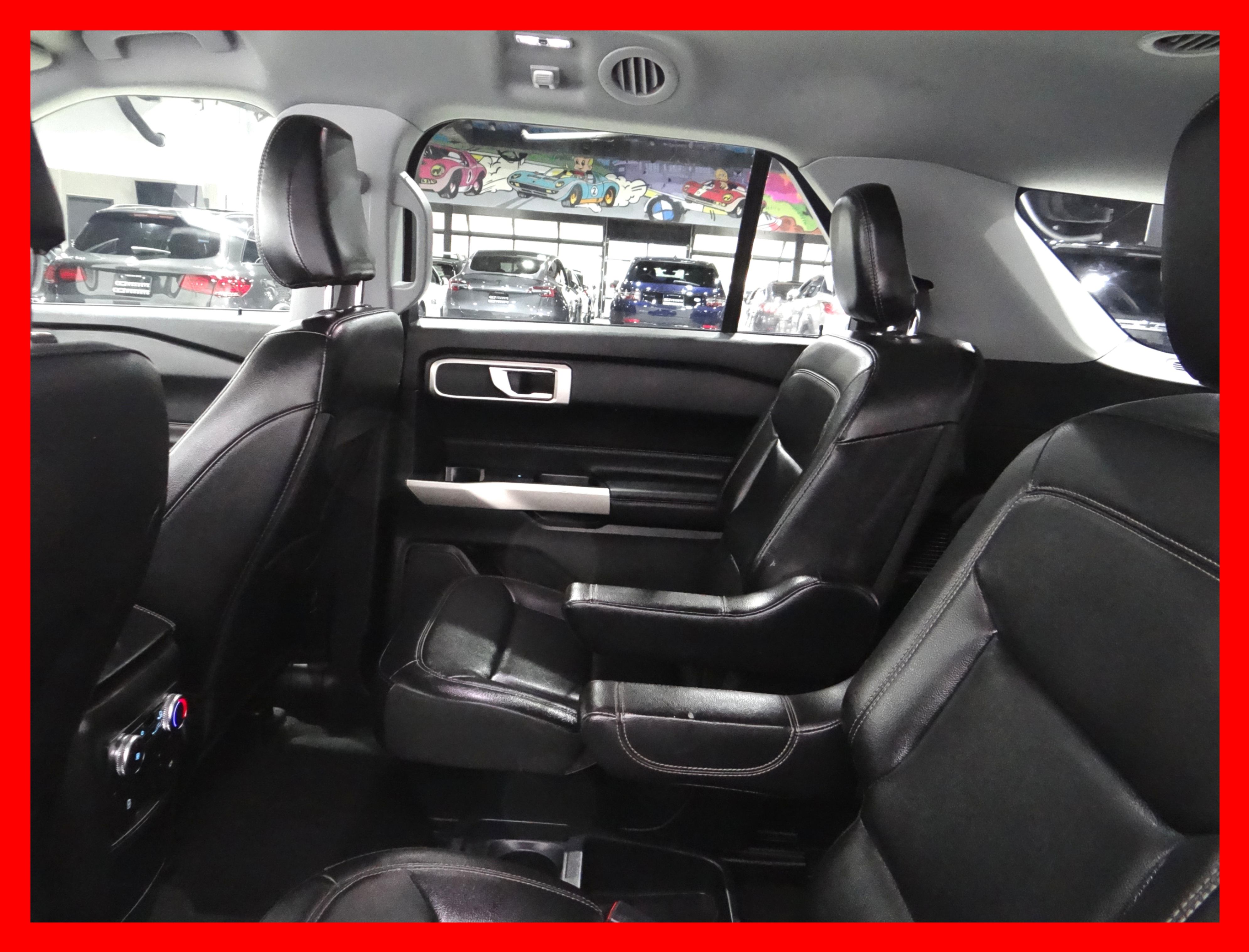 /carconnectiontoronto/2021-Ford-Explorer-30366880623114656.jpg