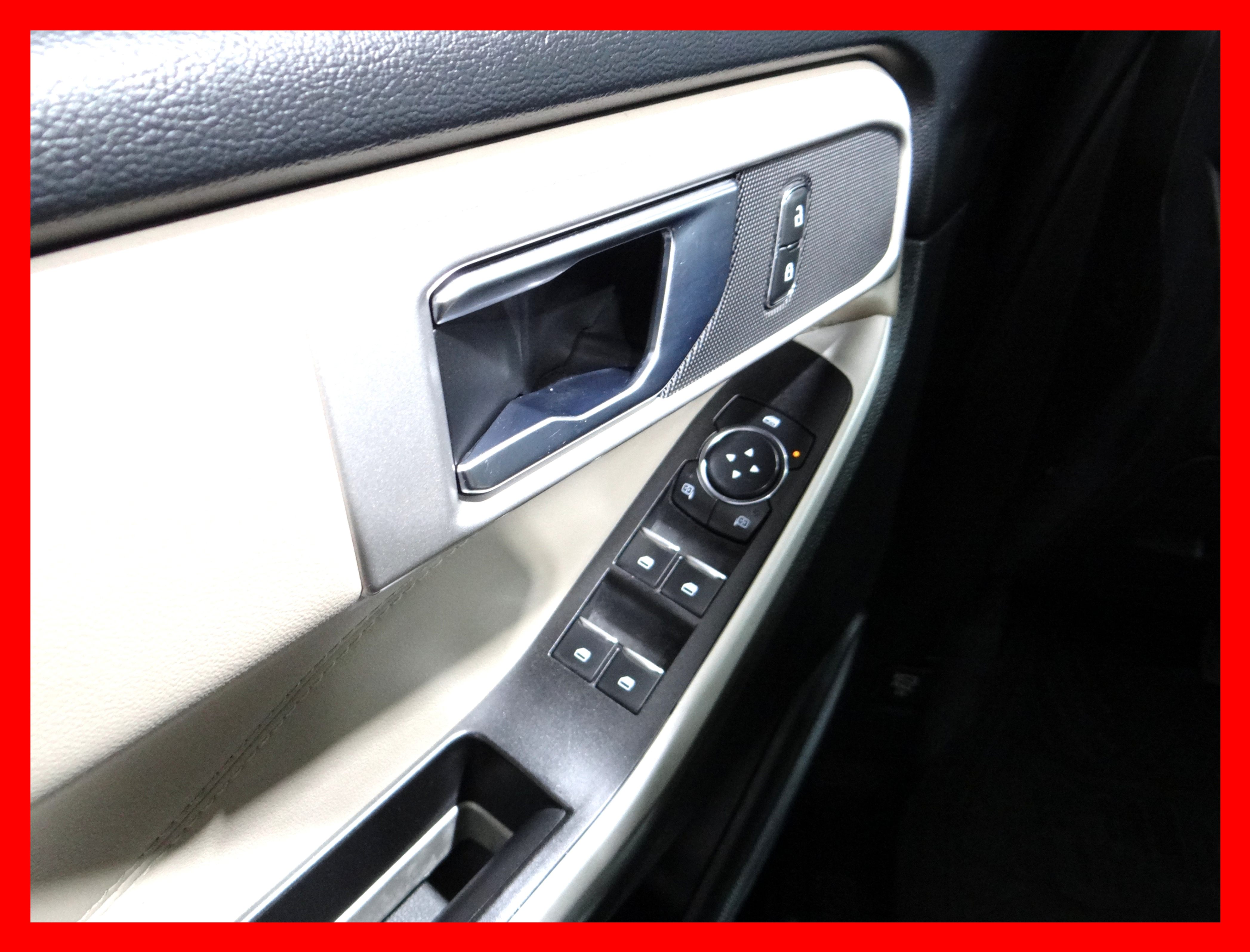 /carconnectiontoronto/2021-Ford-Explorer-45502823153539196.jpg
