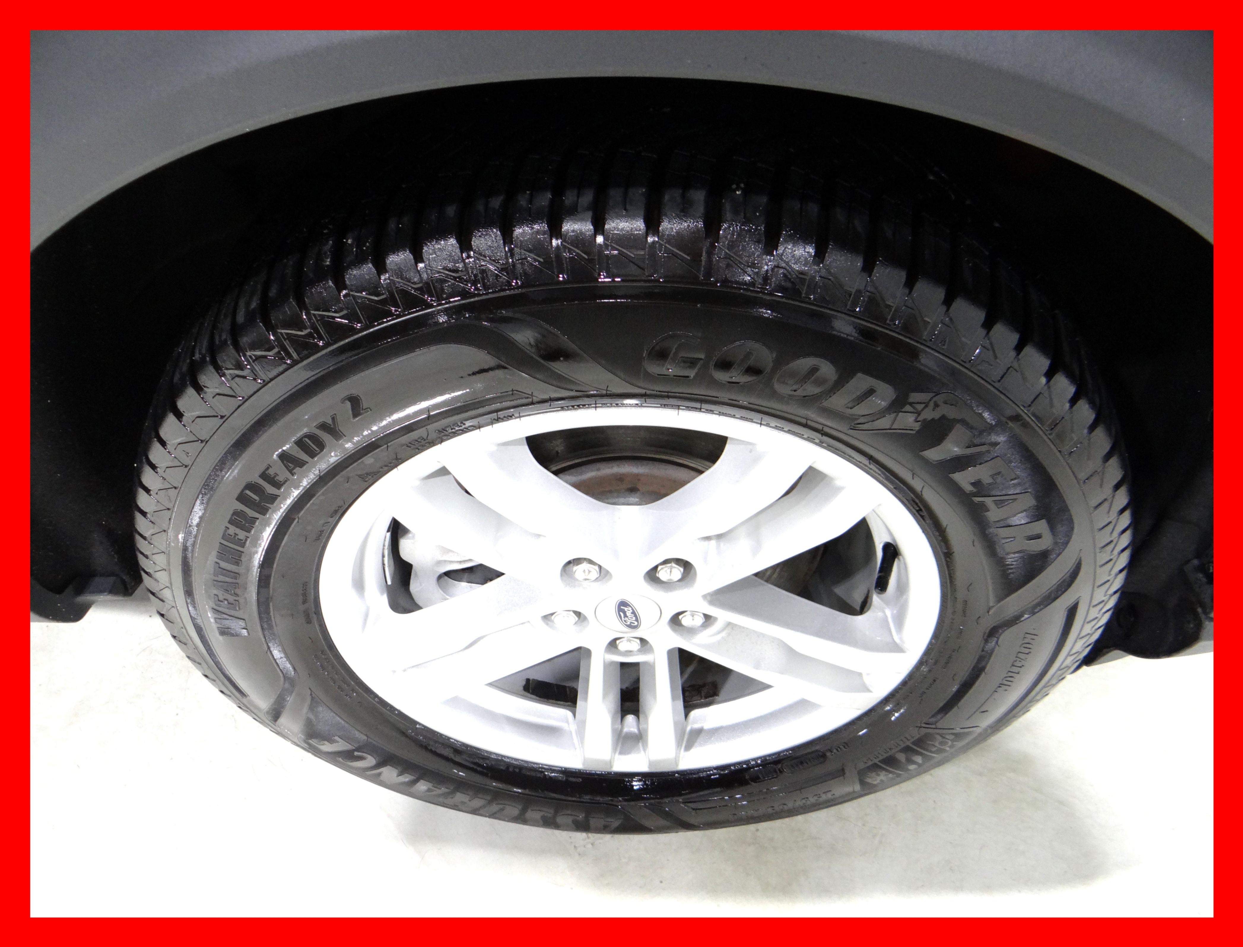 /carconnectiontoronto/2021-Ford-Explorer-820243930802367.jpg