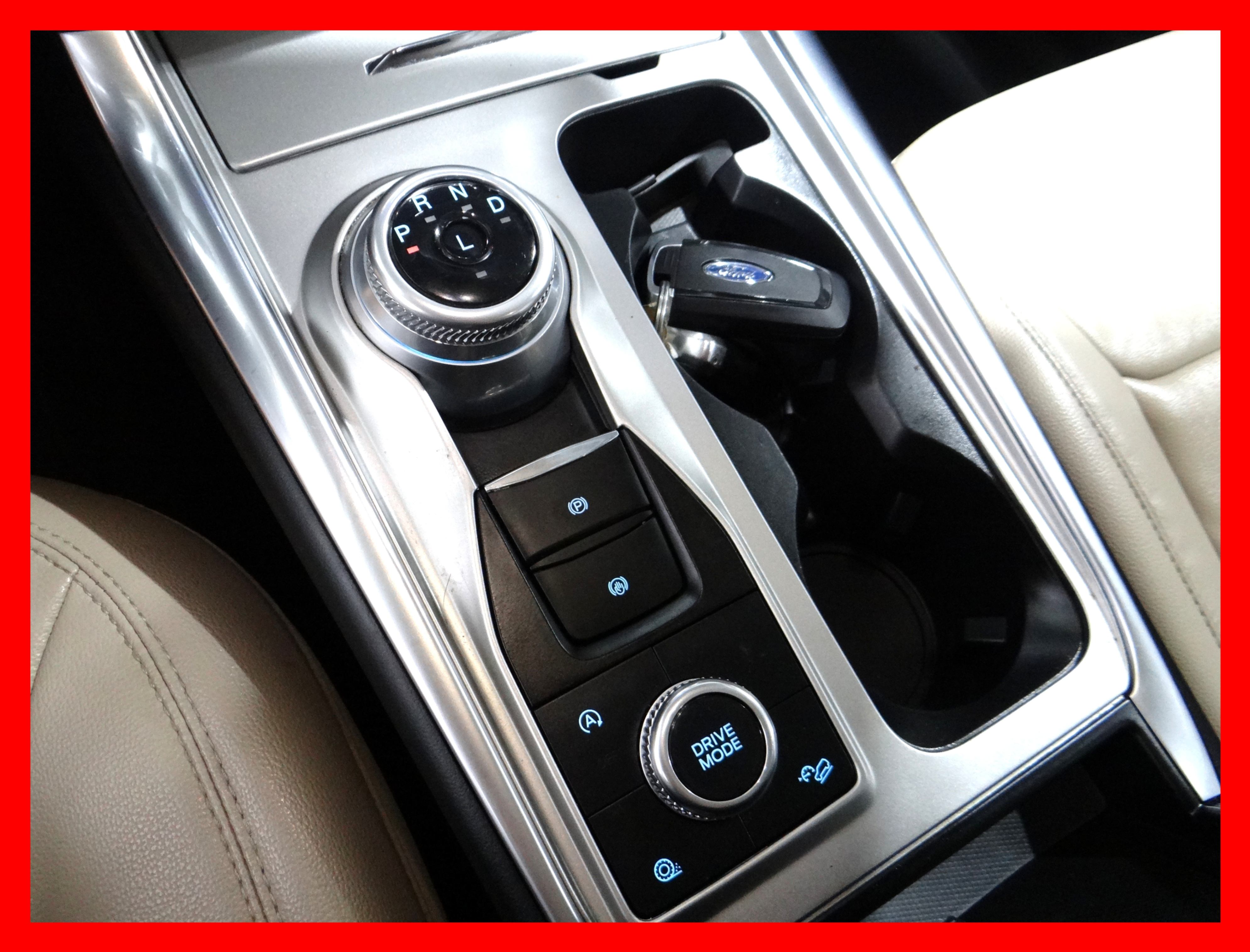 /carconnectiontoronto/2021-Ford-Explorer-8745604701939409.jpg