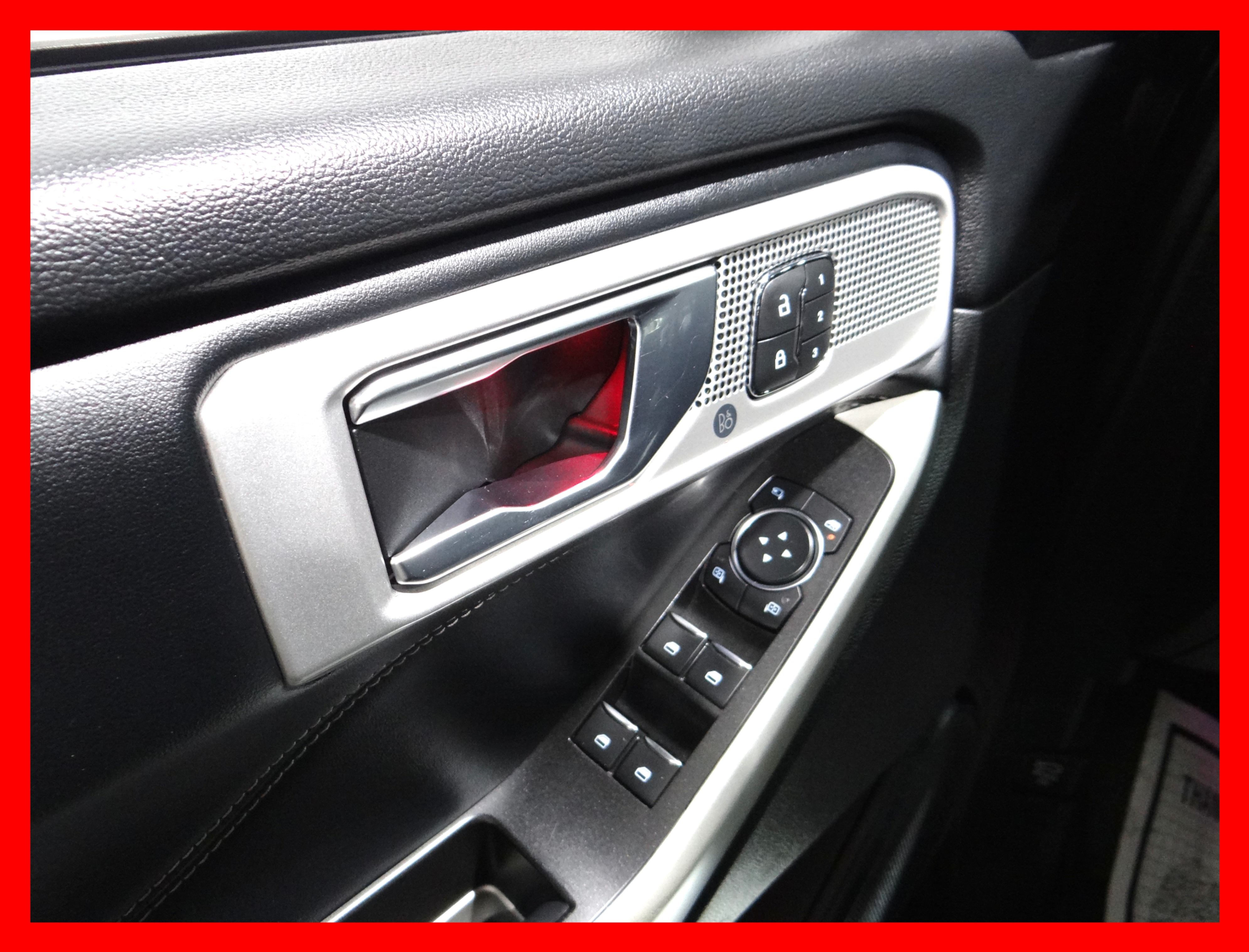 /carconnectiontoronto/2021-Ford-Explorer-8886398329787275.jpg