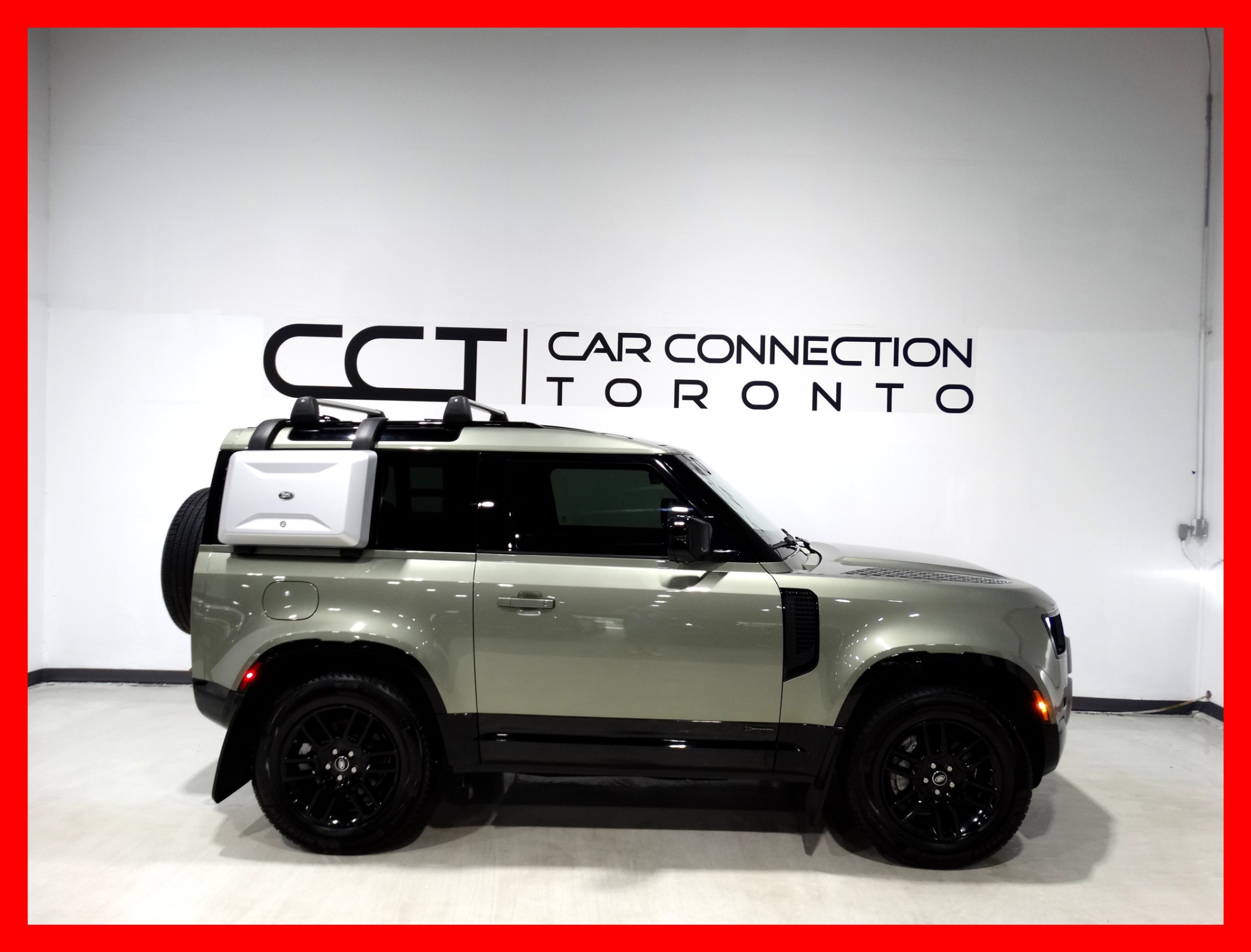 /carconnectiontoronto/2021-LandRover-Defender-18259094493904593.jpg