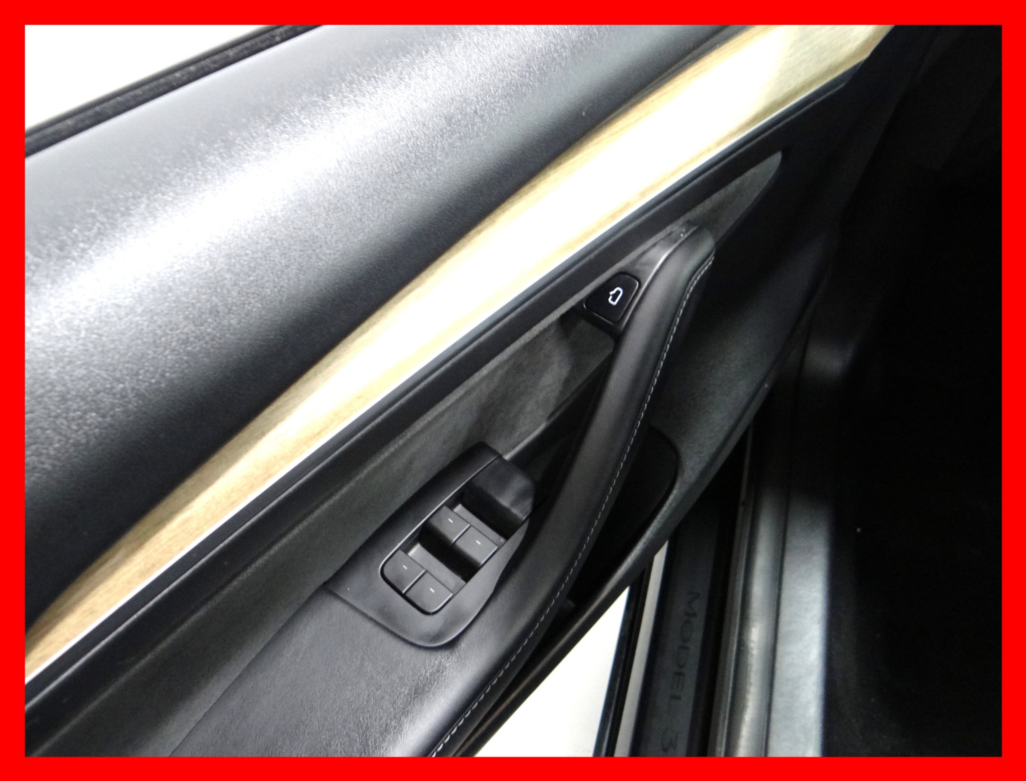 /carconnectiontoronto/2021-Tesla-Model3-09619502758307608.jpg