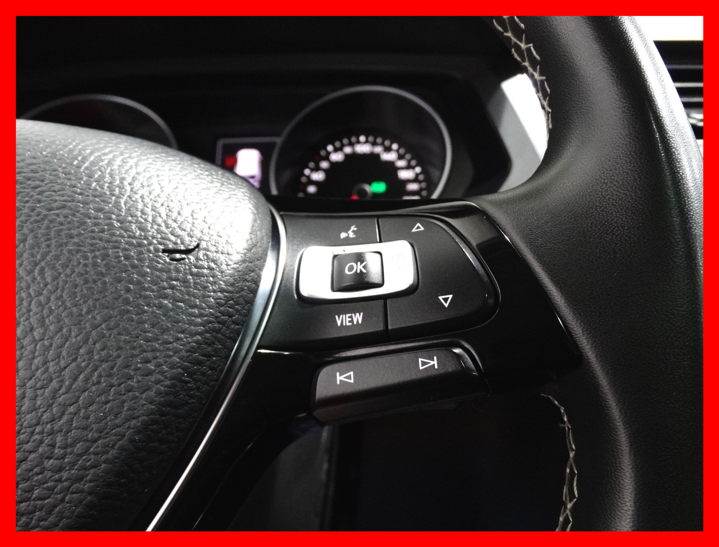 /carconnectiontoronto/2021-Volkswagen-Tiguan-07748144741719165.jpg