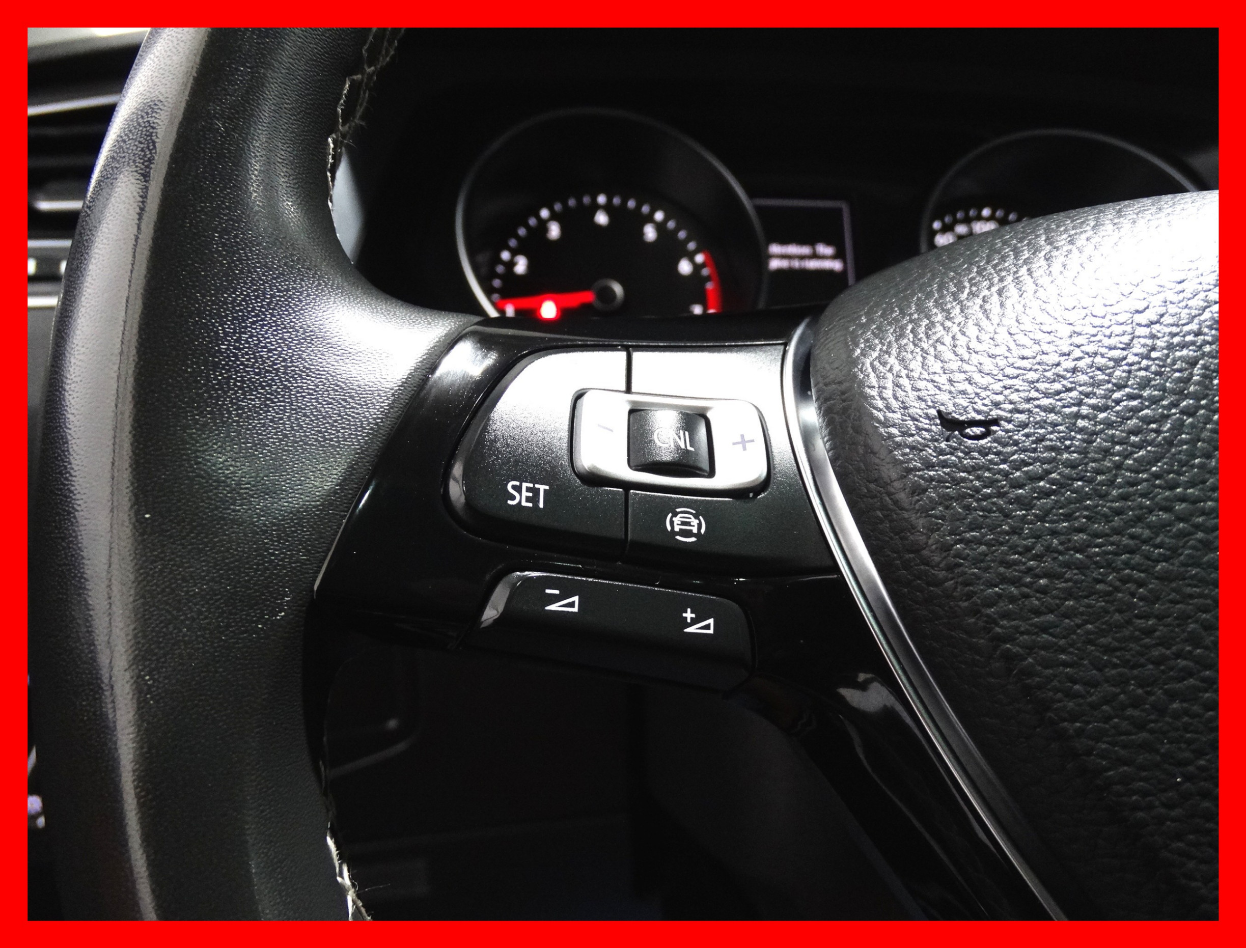 /carconnectiontoronto/2021-Volkswagen-Tiguan-23520985430668562.jpg