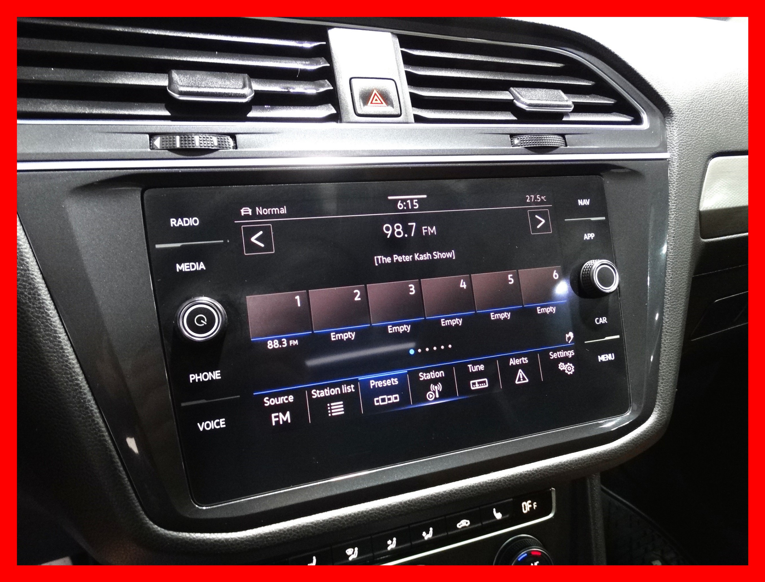 /carconnectiontoronto/2021-Volkswagen-Tiguan-9651478508758344.jpg