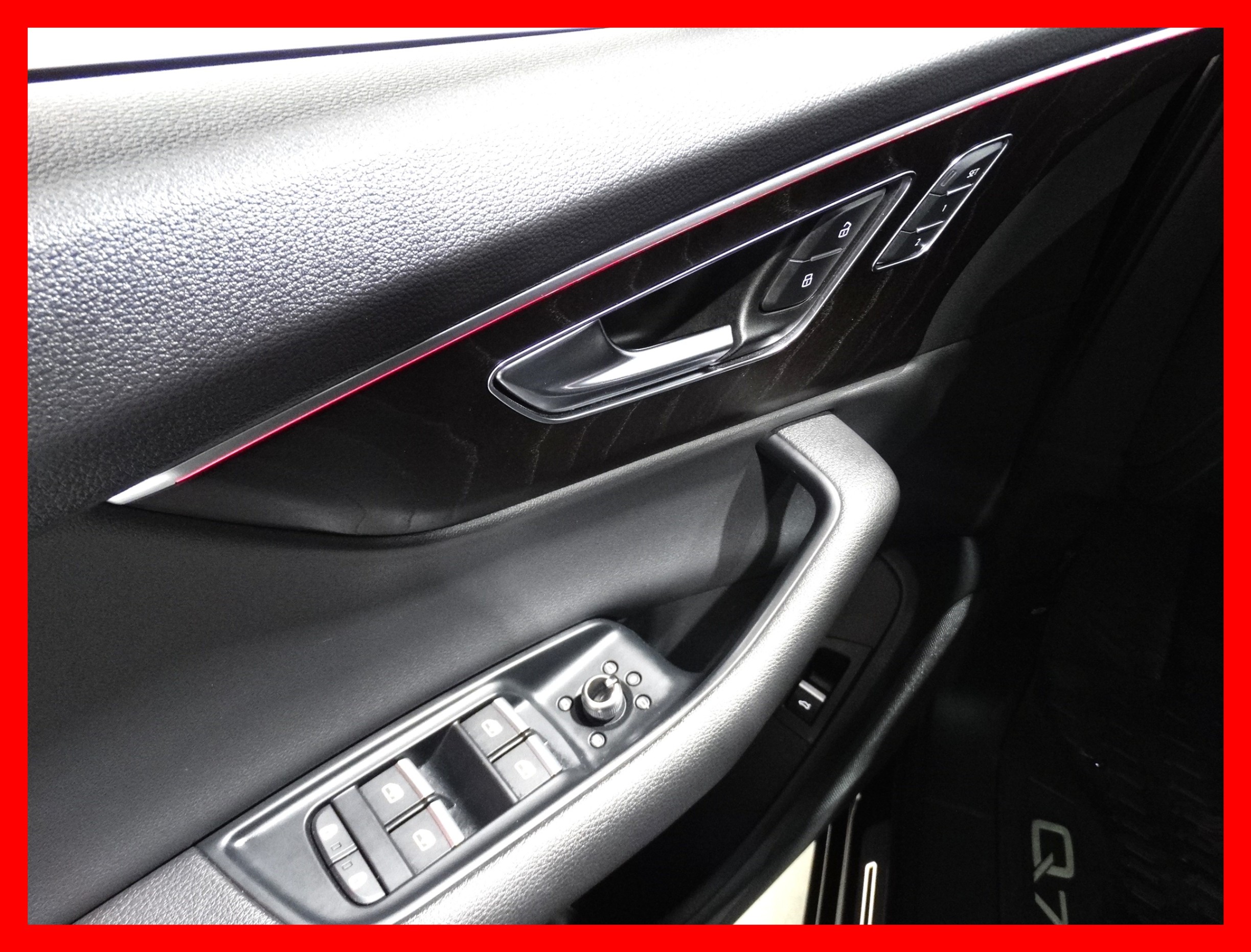 /carconnectiontoronto/2022-Audi-Q7-49984415464637566.jpg