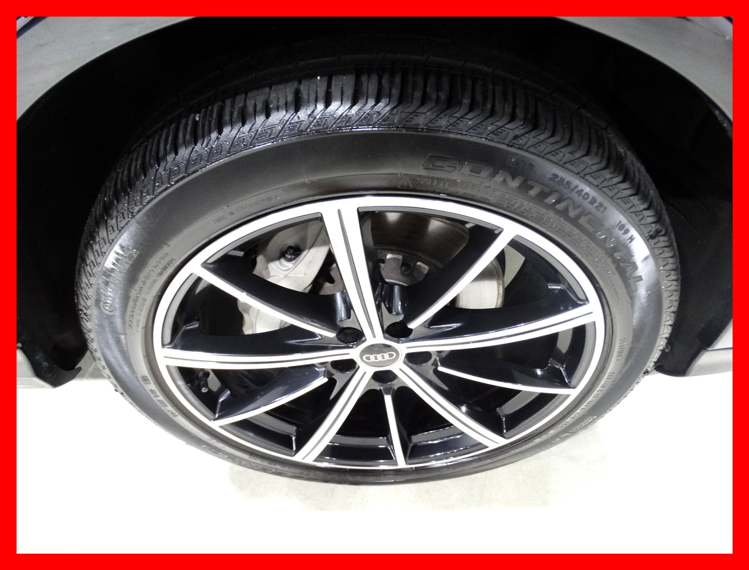 /carconnectiontoronto/2022-Audi-Q7-9187080898332773.jpg