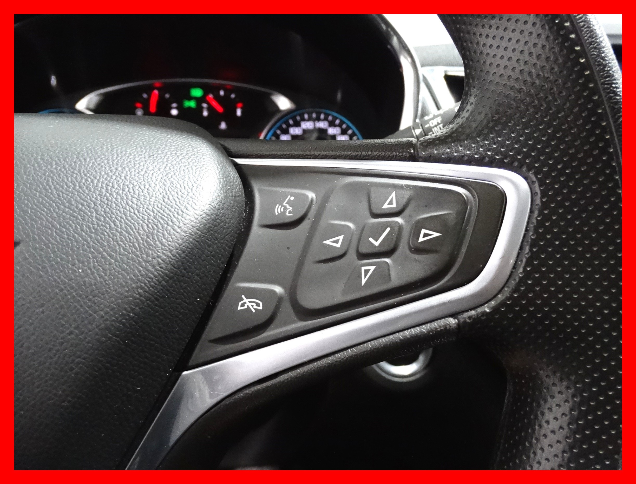 /carconnectiontoronto/2022-Chevrolet-Equinox-44419125559692874.jpg