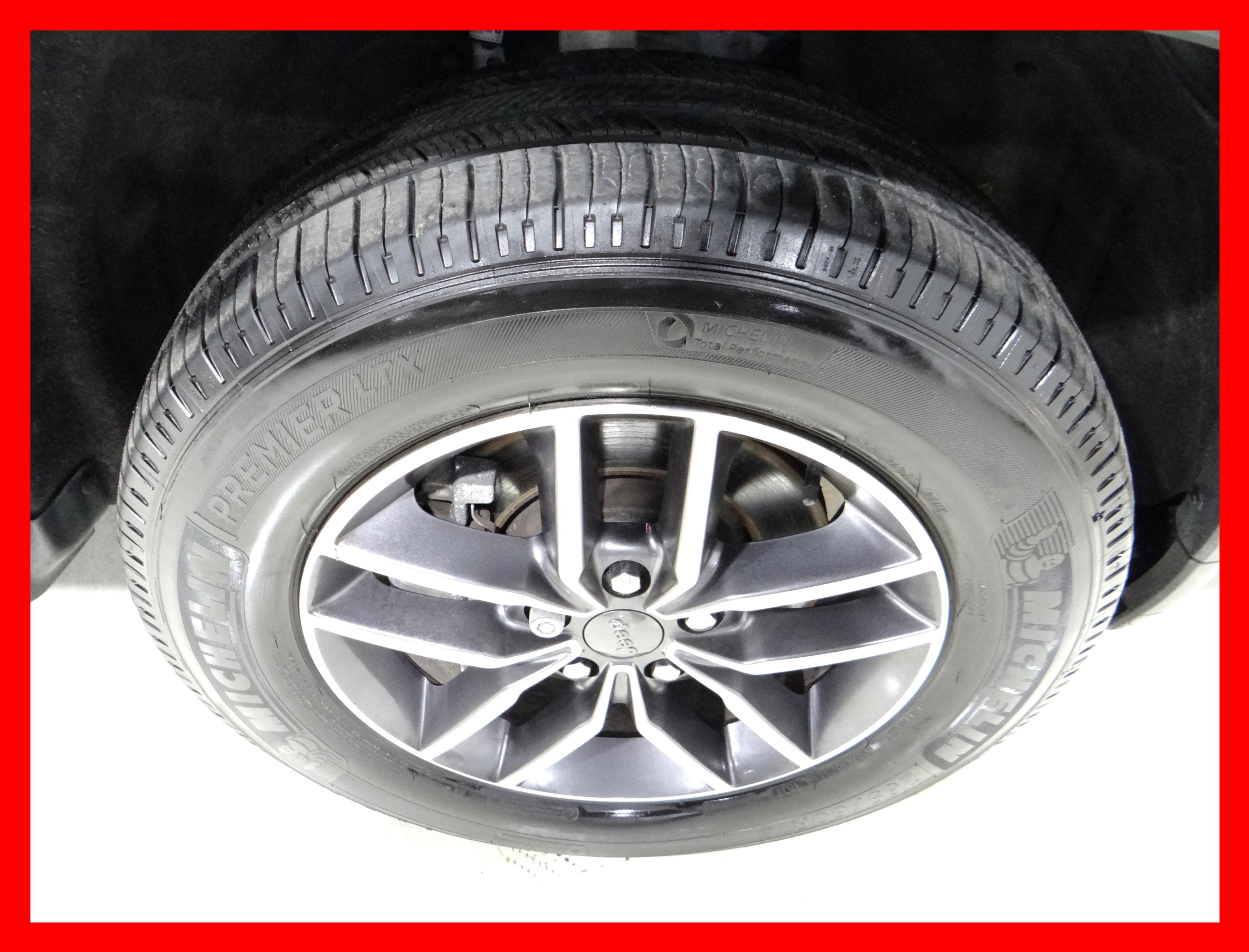 /carconnectiontoronto/2022-Jeep-GrandCherokee-9829853325370952.jpg