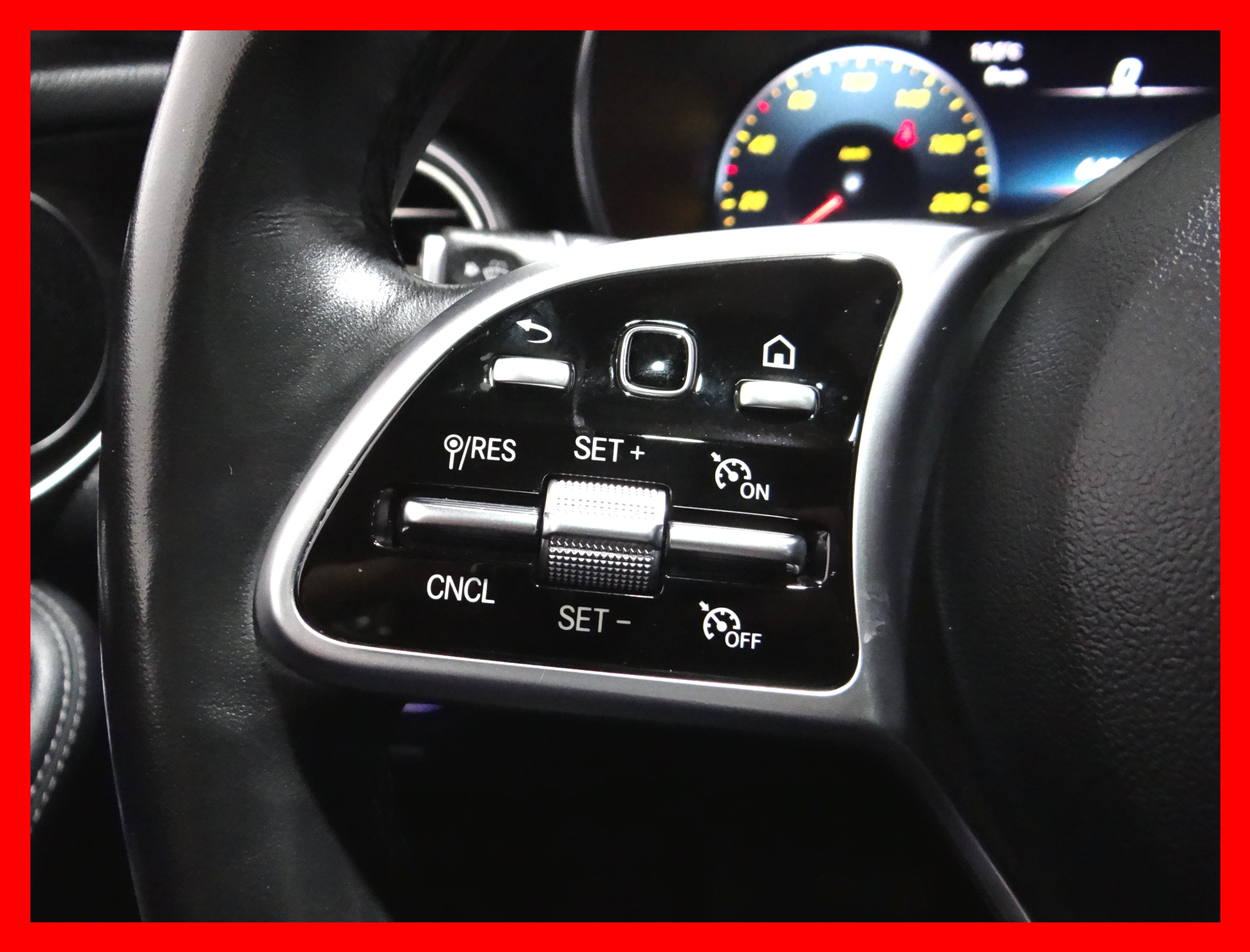 /carconnectiontoronto/2022-Mercedes-Benz-GLC-Class-014152284267587856.jpg