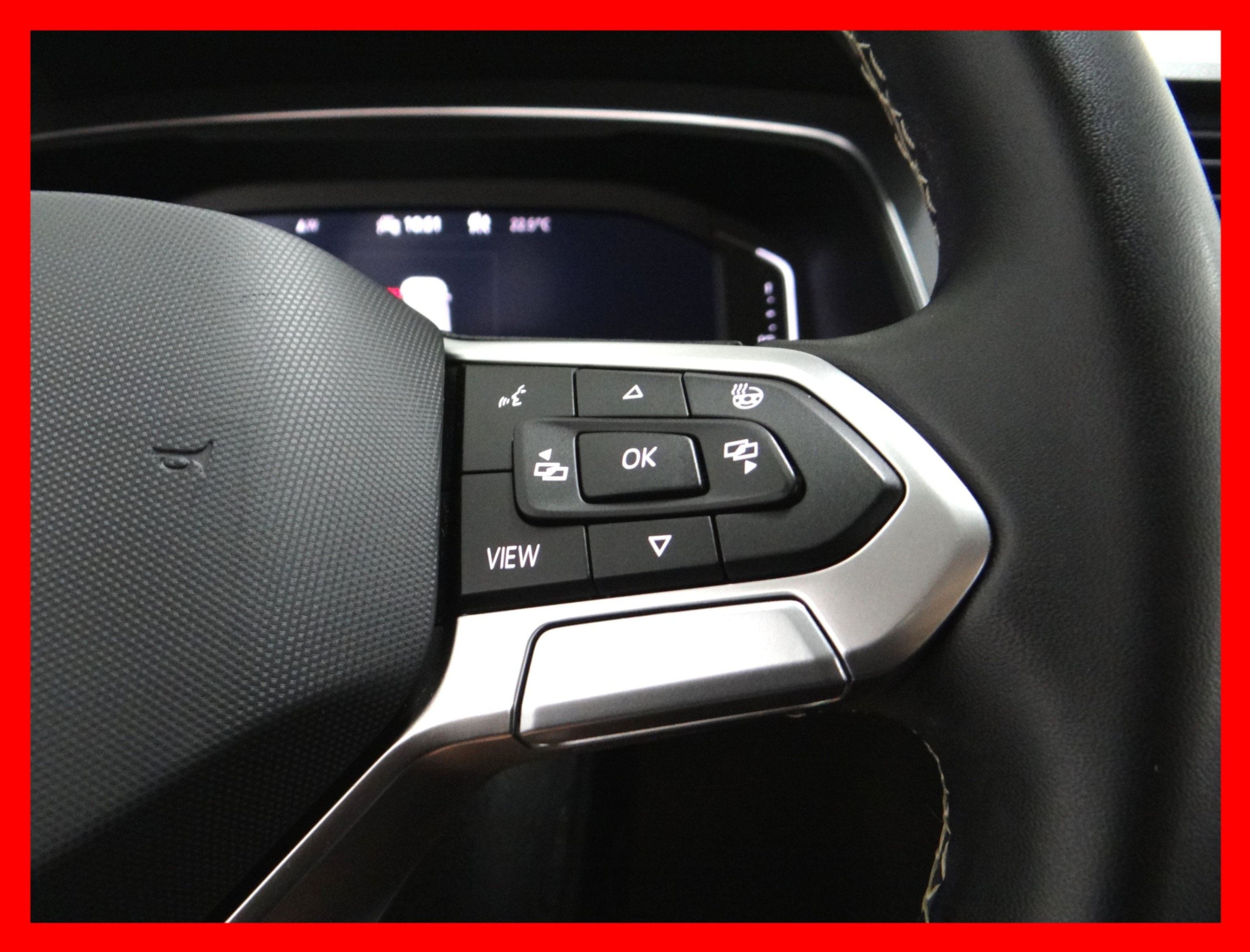 /carconnectiontoronto/2023-Volkswagen-Tiguan-5108909850594634.jpg