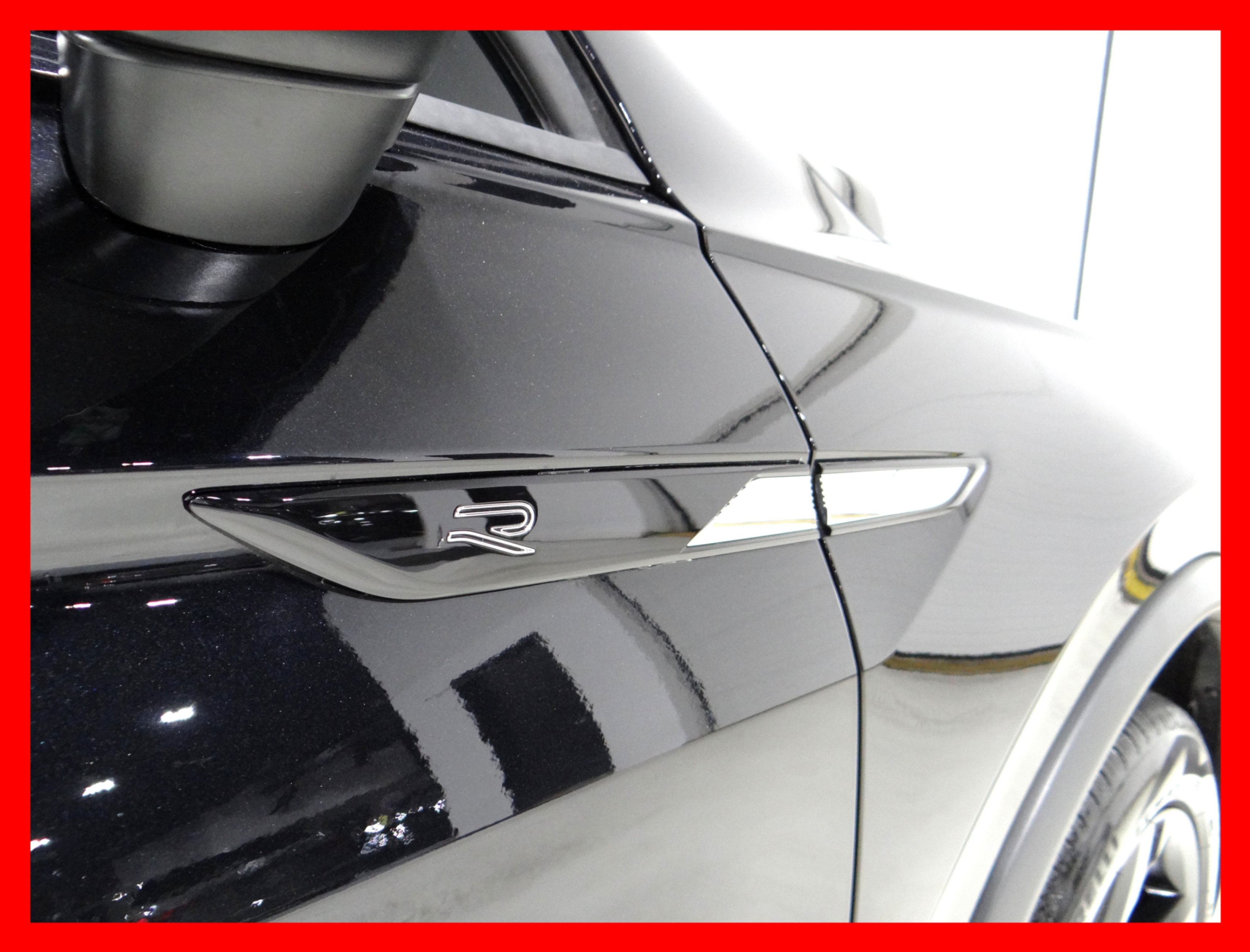/carconnectiontoronto/2023-Volkswagen-Tiguan-8385064700782889.jpg