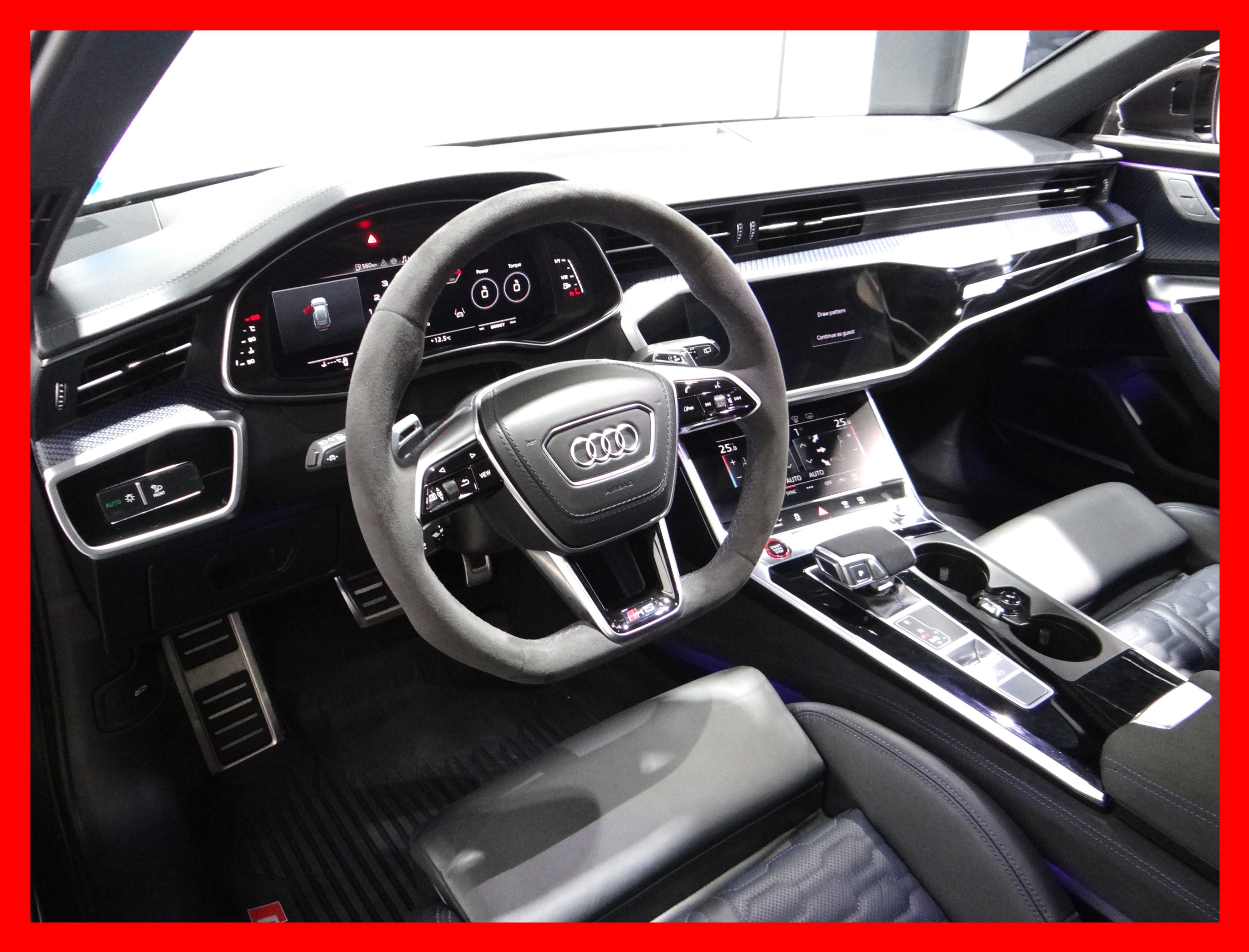 /carconnectiontoronto/2025-Audi-RS6-5327888655211934.jpg