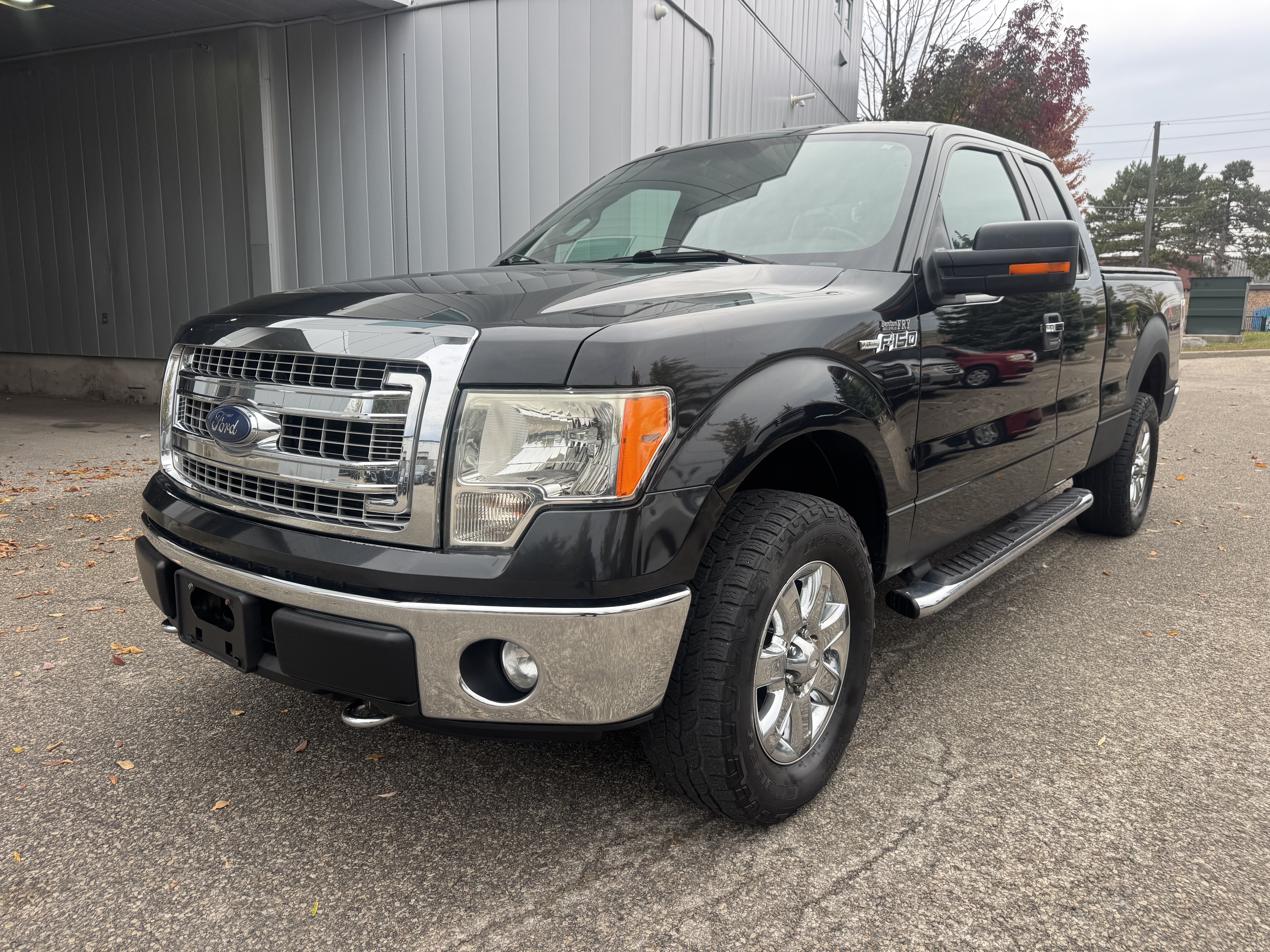 2013 Ford F-150 4WD SuperCab 145" XL