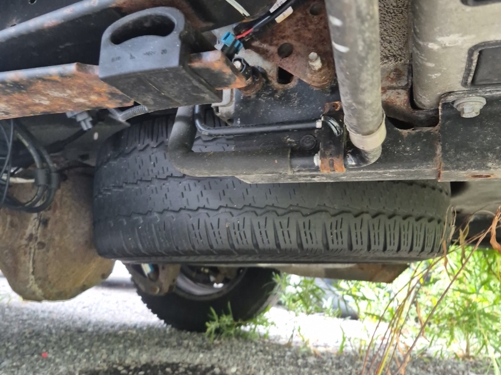 /carzrus/2019-Ford-Transit-37422223110457287.jpg