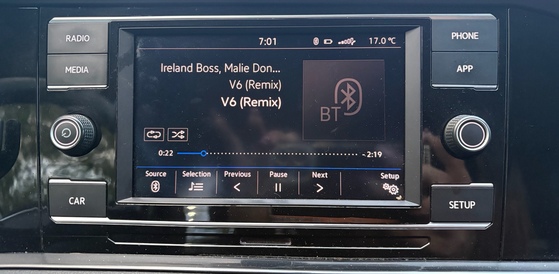 /carzrus/2019-Volkswagen-Jetta-9790086040872168.jpg