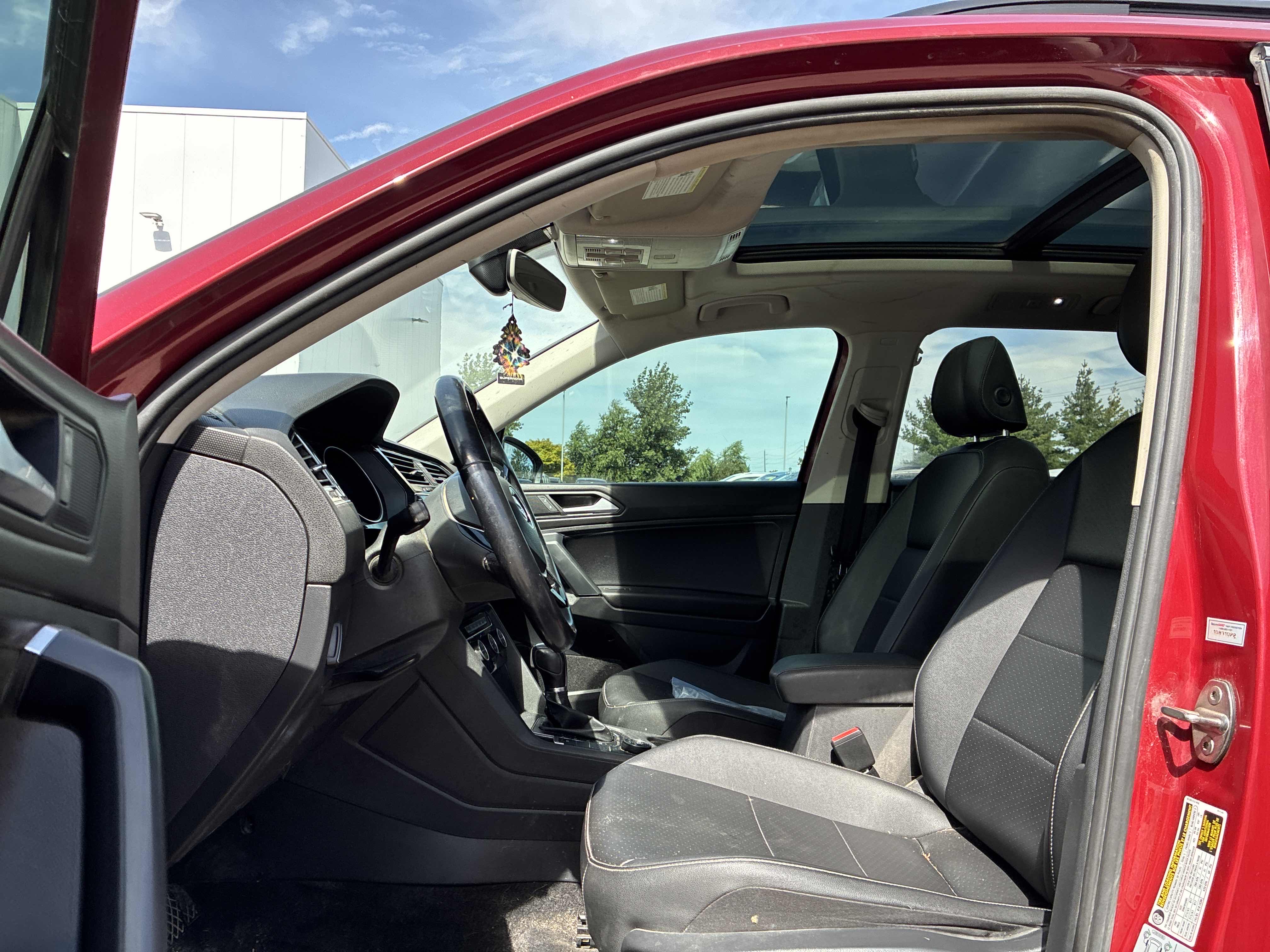 /carzrus/2019-Volkswagen-Tiguan-4273097844025102.jpg