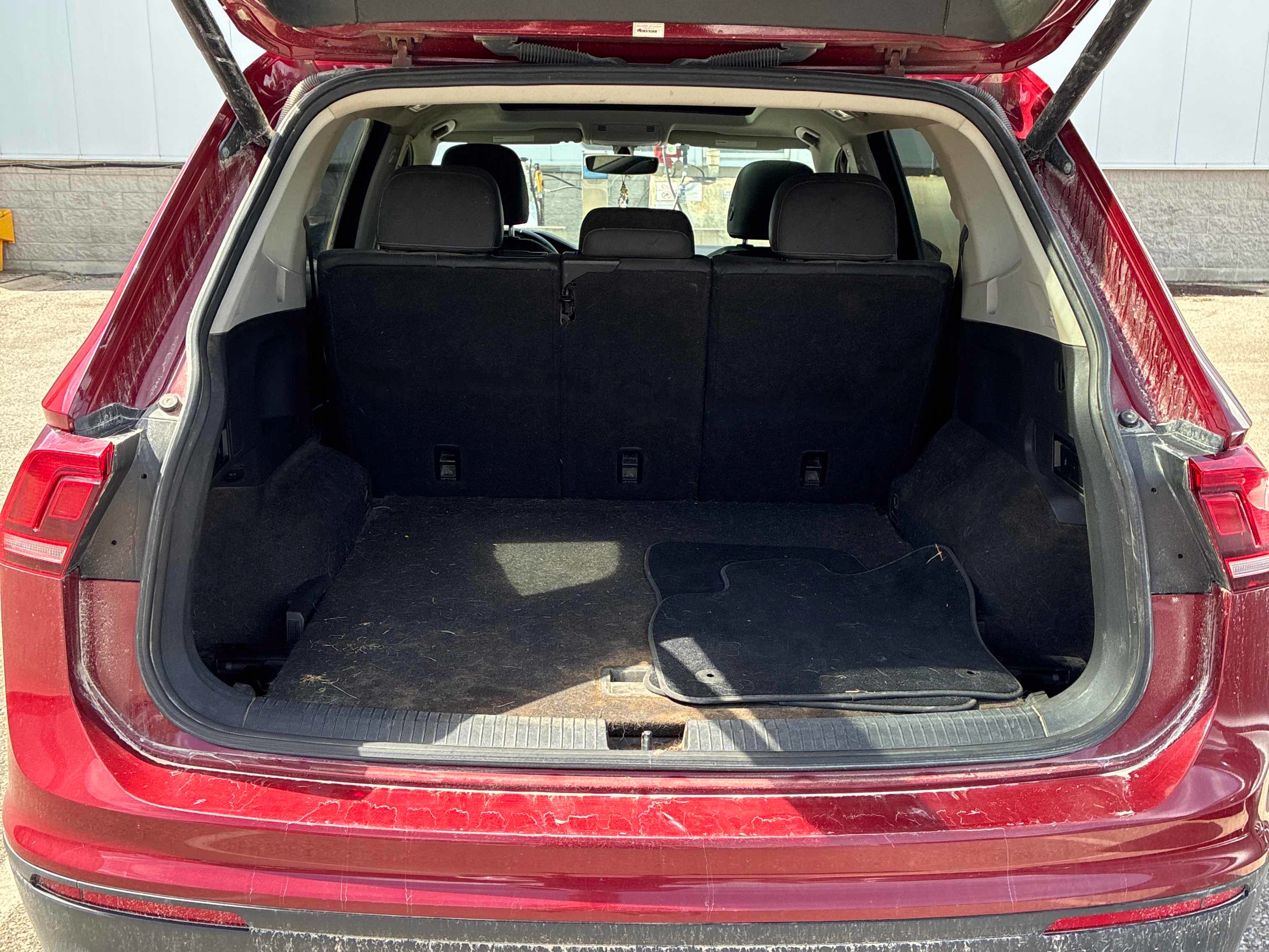 /carzrus/2019-Volkswagen-Tiguan-8232854430728389.jpg