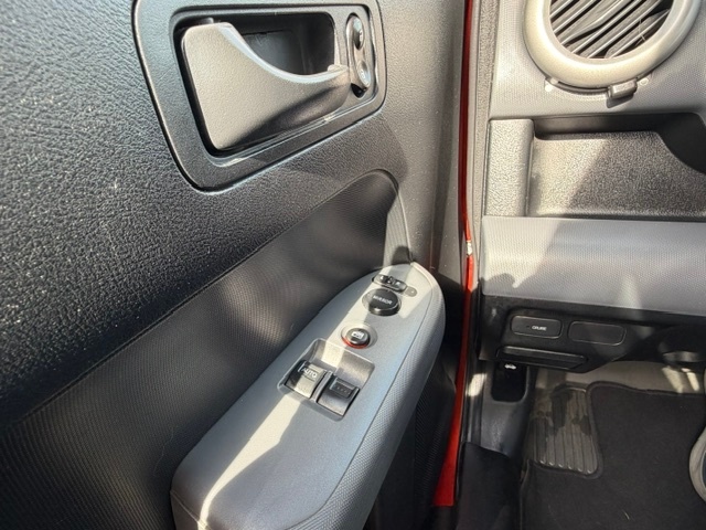/choosesuperauto/2004-Honda-Element-06953917562128131.jpg
