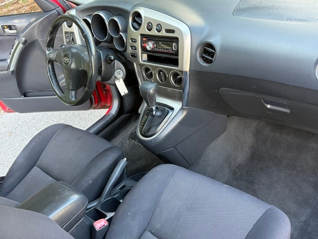 /choosesuperauto/2004-Toyota-Matrix-6047058833406307.jpg