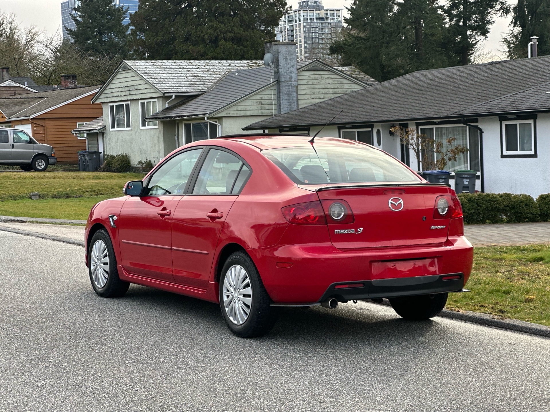 /choosesuperauto/2005-Mazda-Mazda3-5697925643829582.jpg