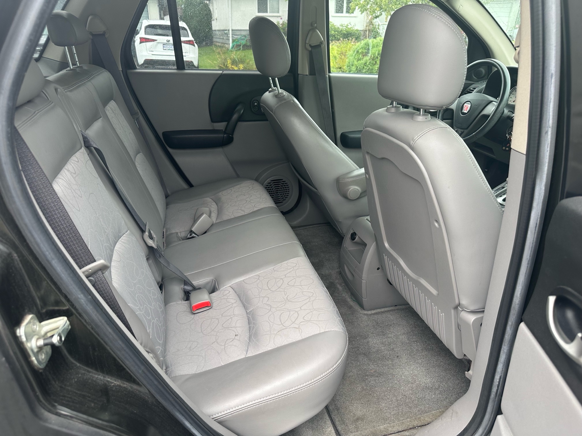 /choosesuperauto/2005-Saturn-VUE-31490580140241864.jpg