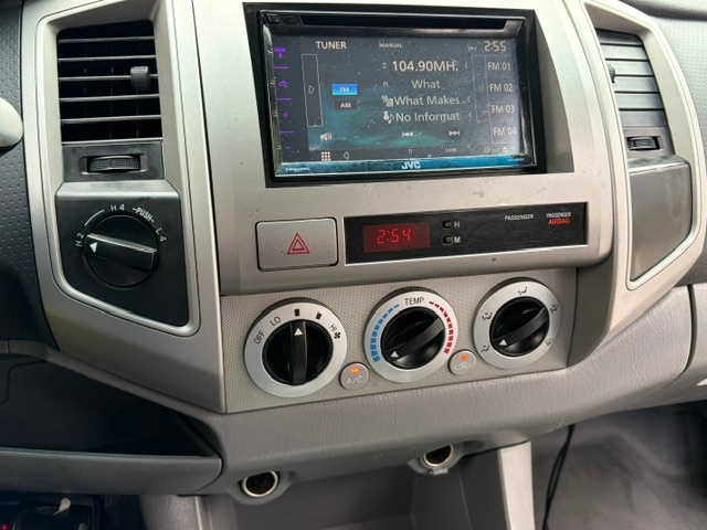 /choosesuperauto/2005-Toyota-Tacoma-4881276653749824.jpg