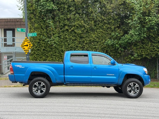 /choosesuperauto/2005-Toyota-Tacoma-8116855731469323.jpg