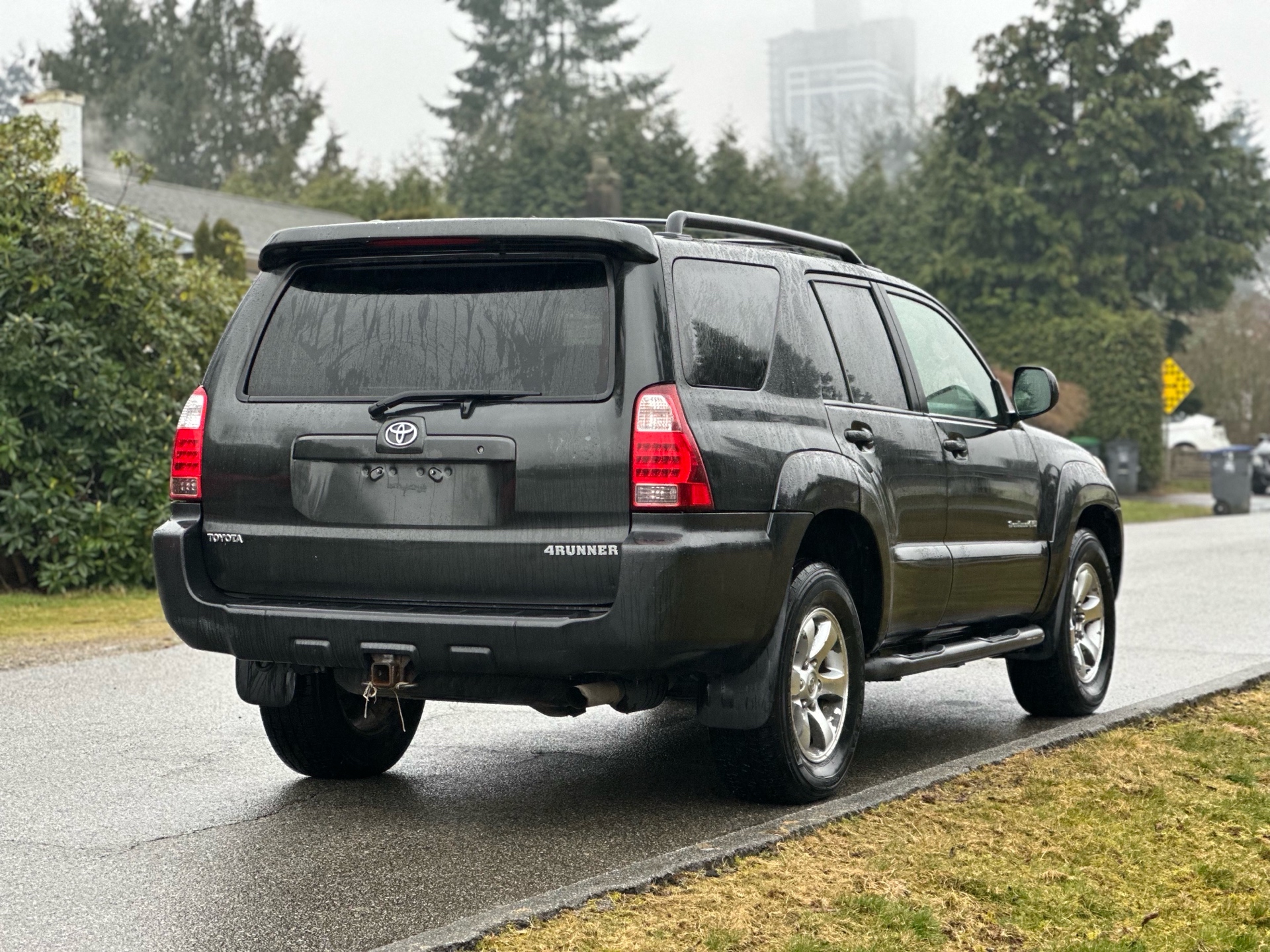 /choosesuperauto/2006-Toyota-4Runner-30589629295742693.jpg