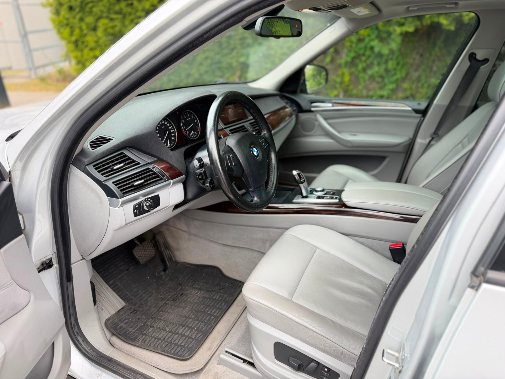 /choosesuperauto/2008-BMW-X5-41167679820569014.jpg