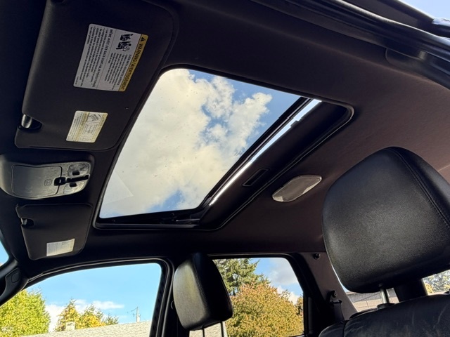 /choosesuperauto/2009-Ford-Escape-19773448299713725.jpg