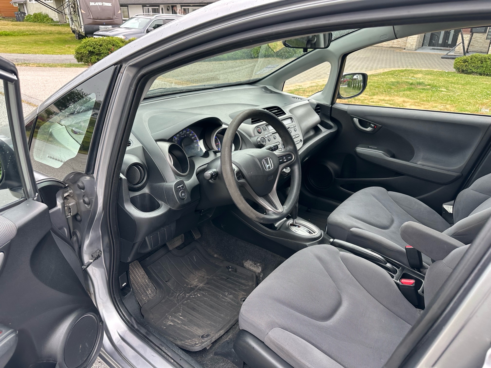 /choosesuperauto/2009-Honda-Fit-2897271899643865.jpg
