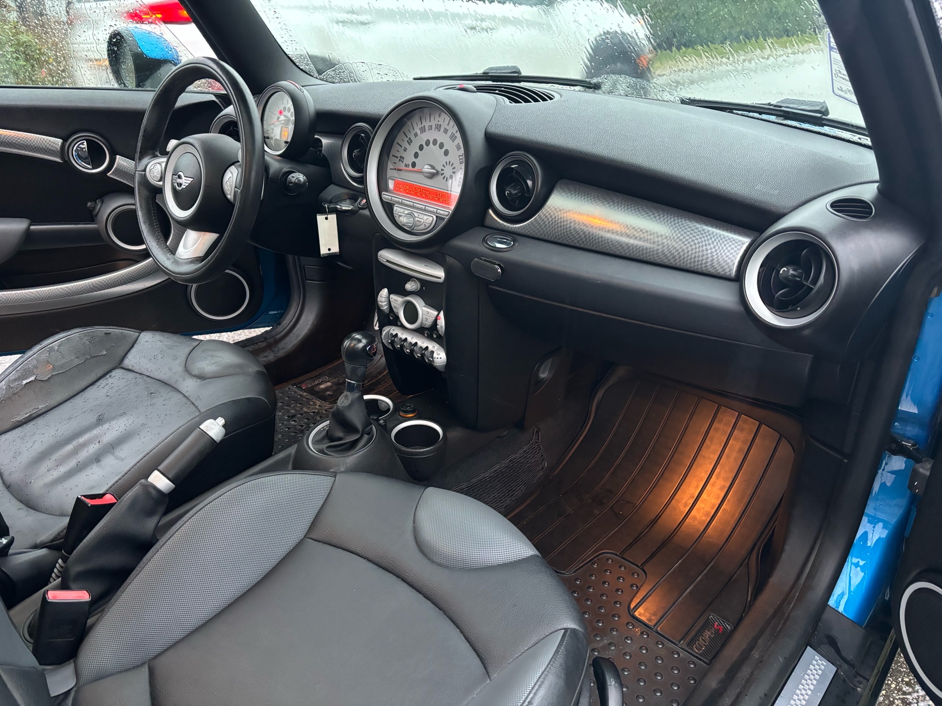 /choosesuperauto/2009-MINI-CooperHardtop-32349083739567397.jpg