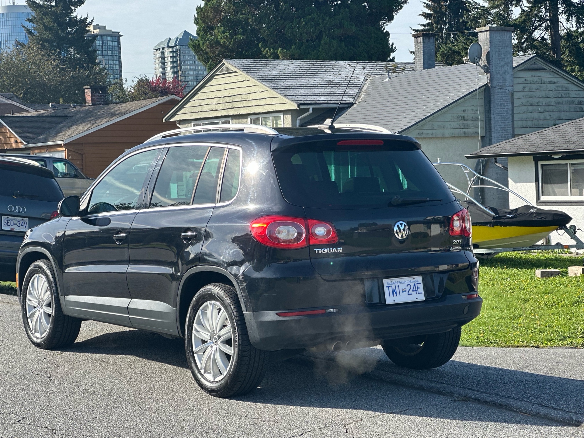 /choosesuperauto/2009-Volkswagen-Tiguan-47548519772479025.jpg