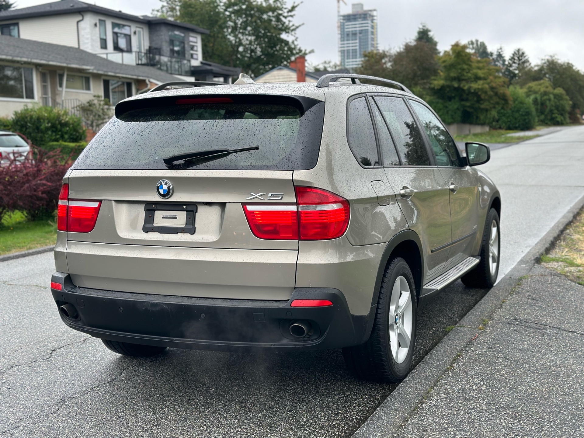 /choosesuperauto/2010-BMW-X5-4492592526192527.jpg