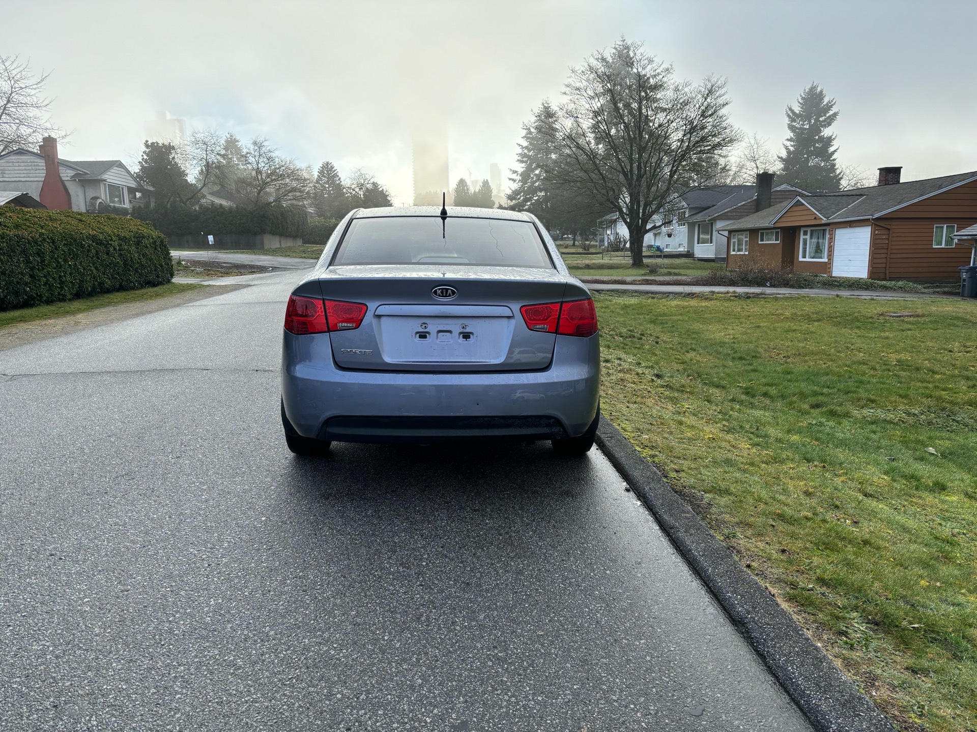 /choosesuperauto/2010-Kia-Forte-0690710645529411.jpg