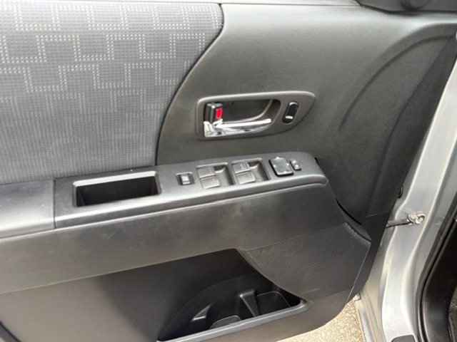 /choosesuperauto/2010-Mazda-Mazda5-39422098921240556.jpg