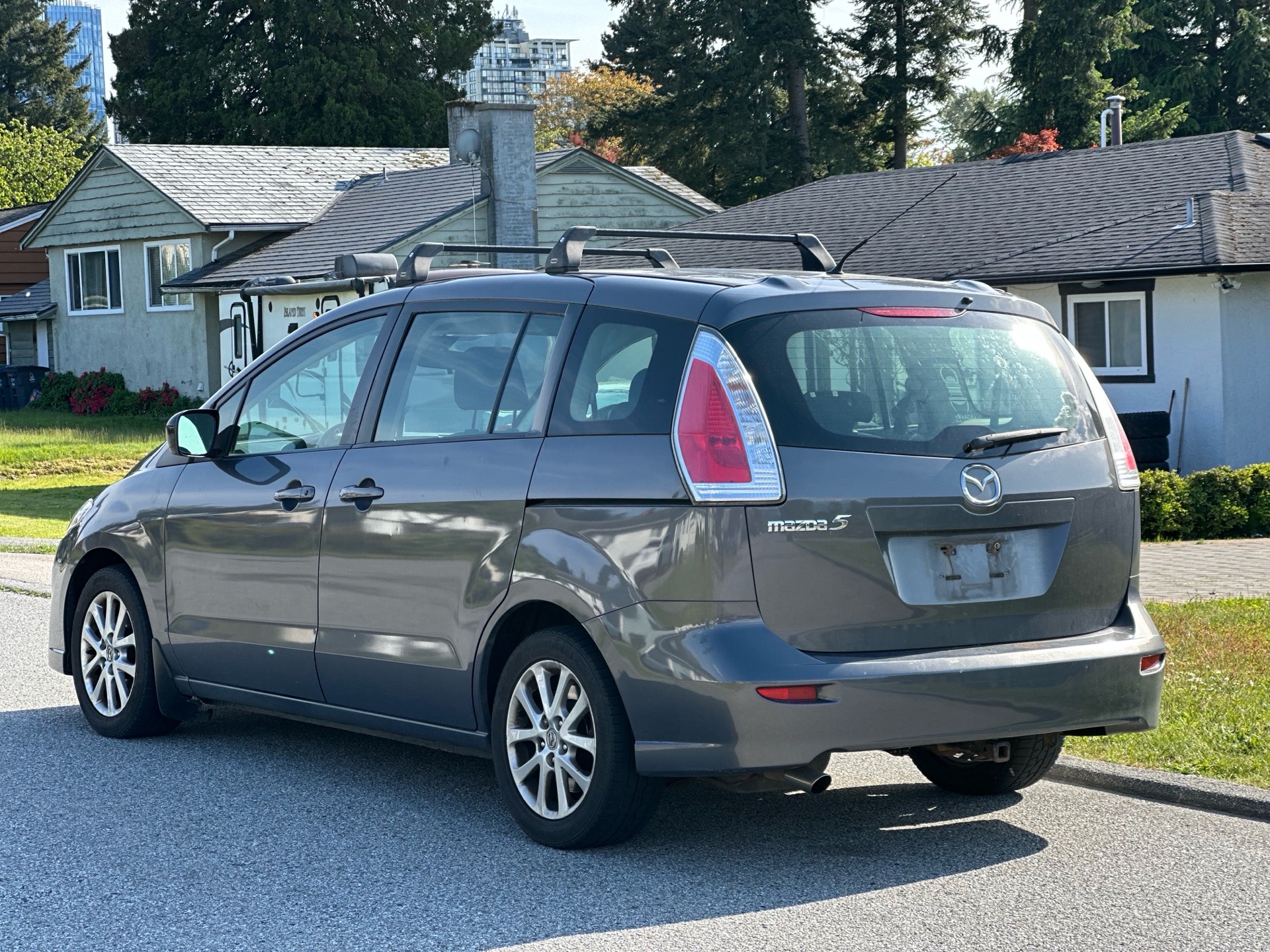 /choosesuperauto/2010-Mazda-Mazda5-59237028189088.jpg